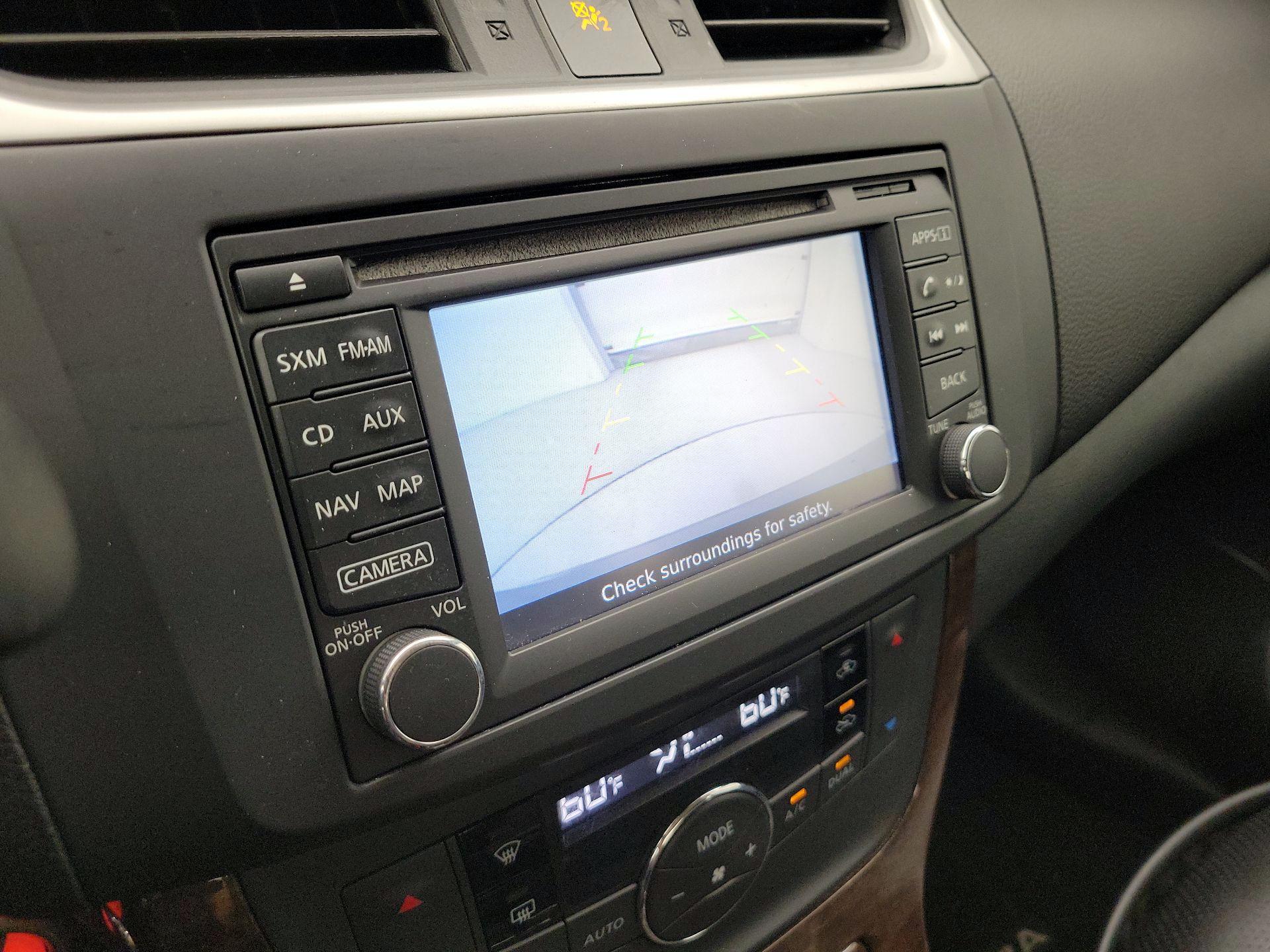 Thumbnail: 2015 Nissan Sentra - 15
