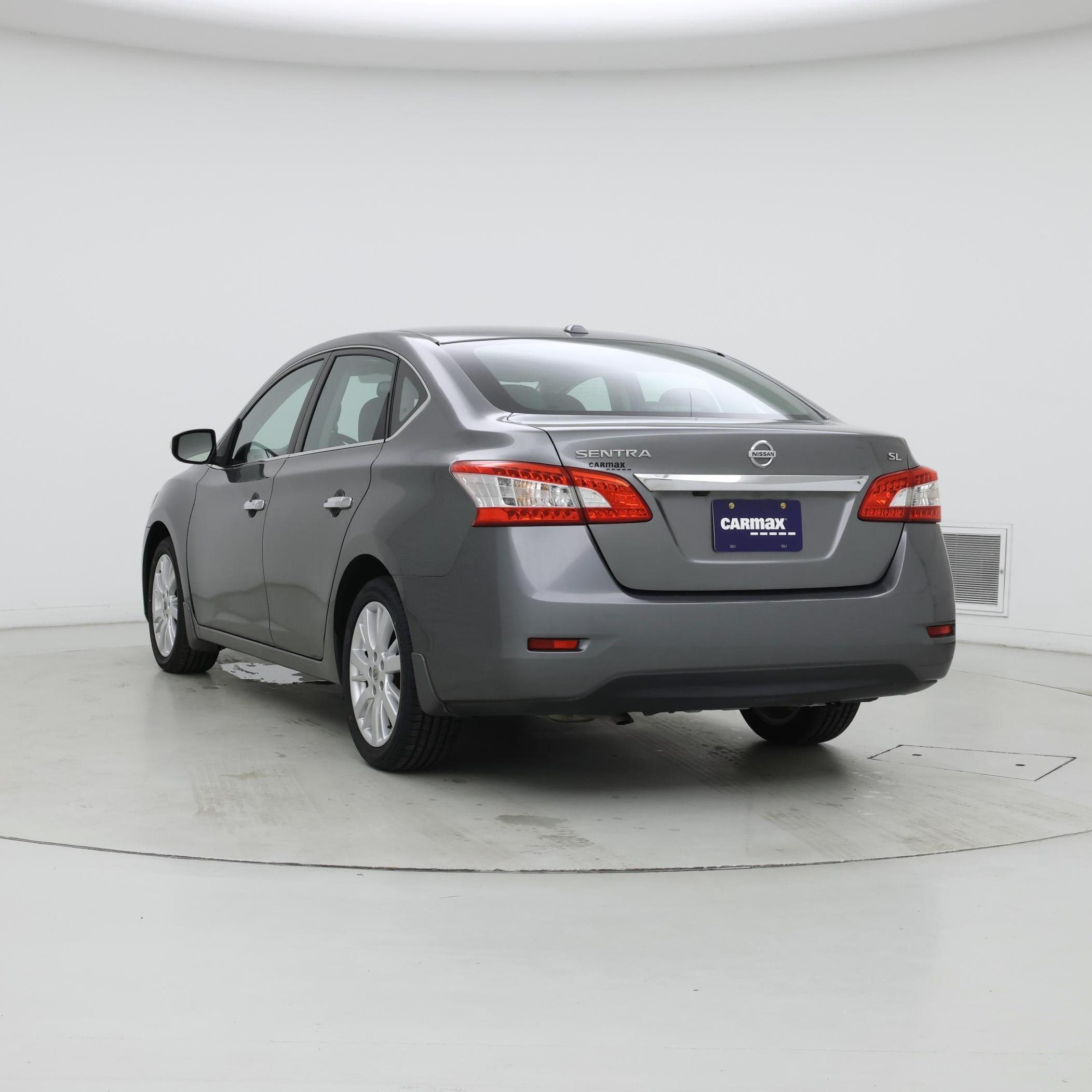 Thumbnail: 2015 Nissan Sentra - 2