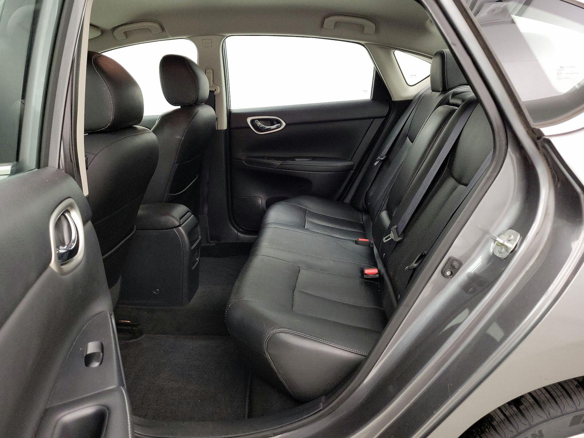 Thumbnail: 2015 Nissan Sentra - 19