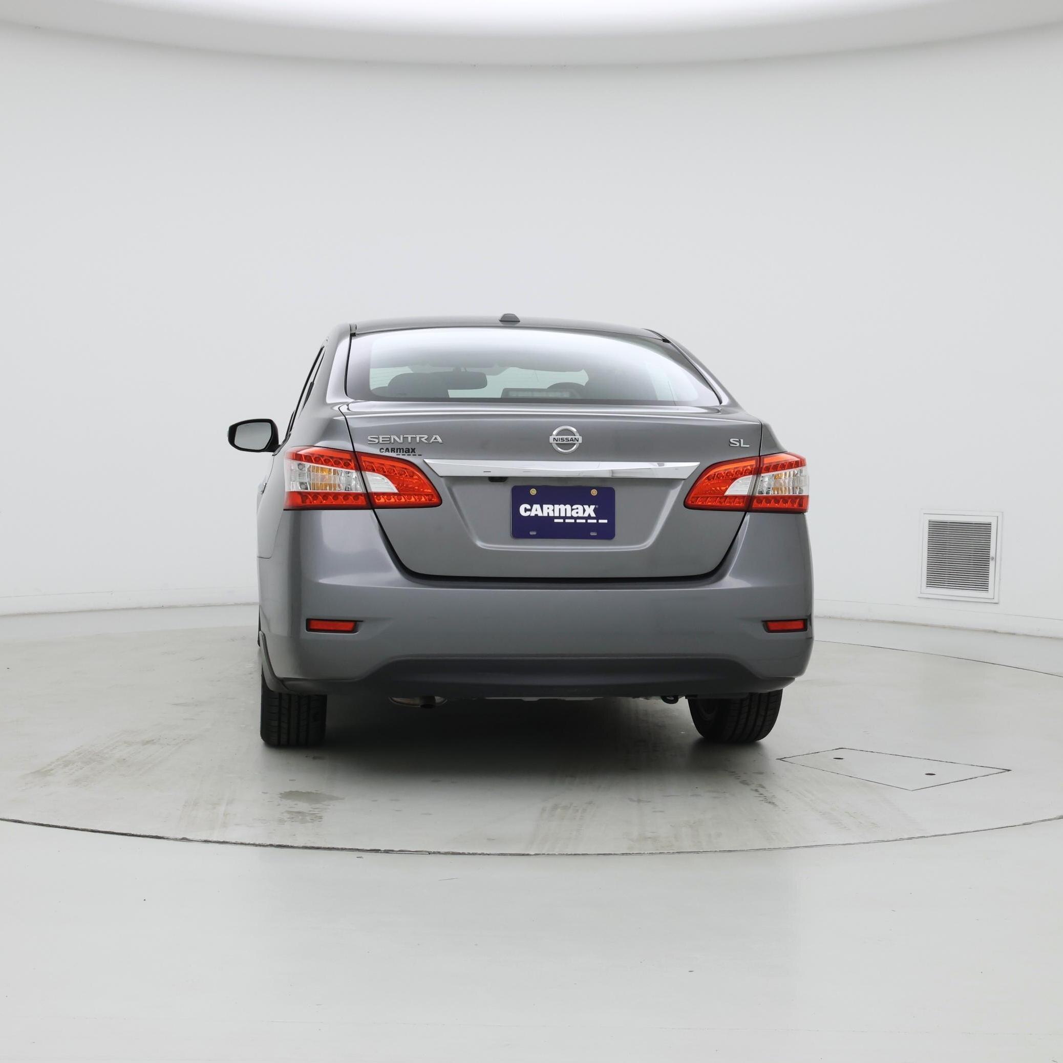 Thumbnail: 2015 Nissan Sentra - 6