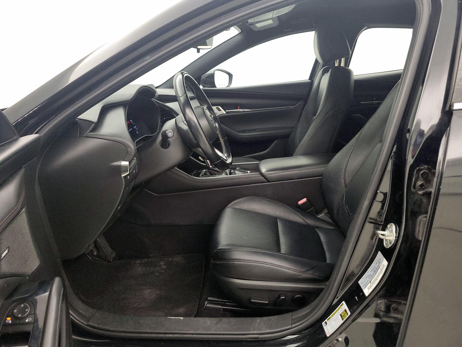 Thumbnail: 2019 Mazda Mazda3 - 11