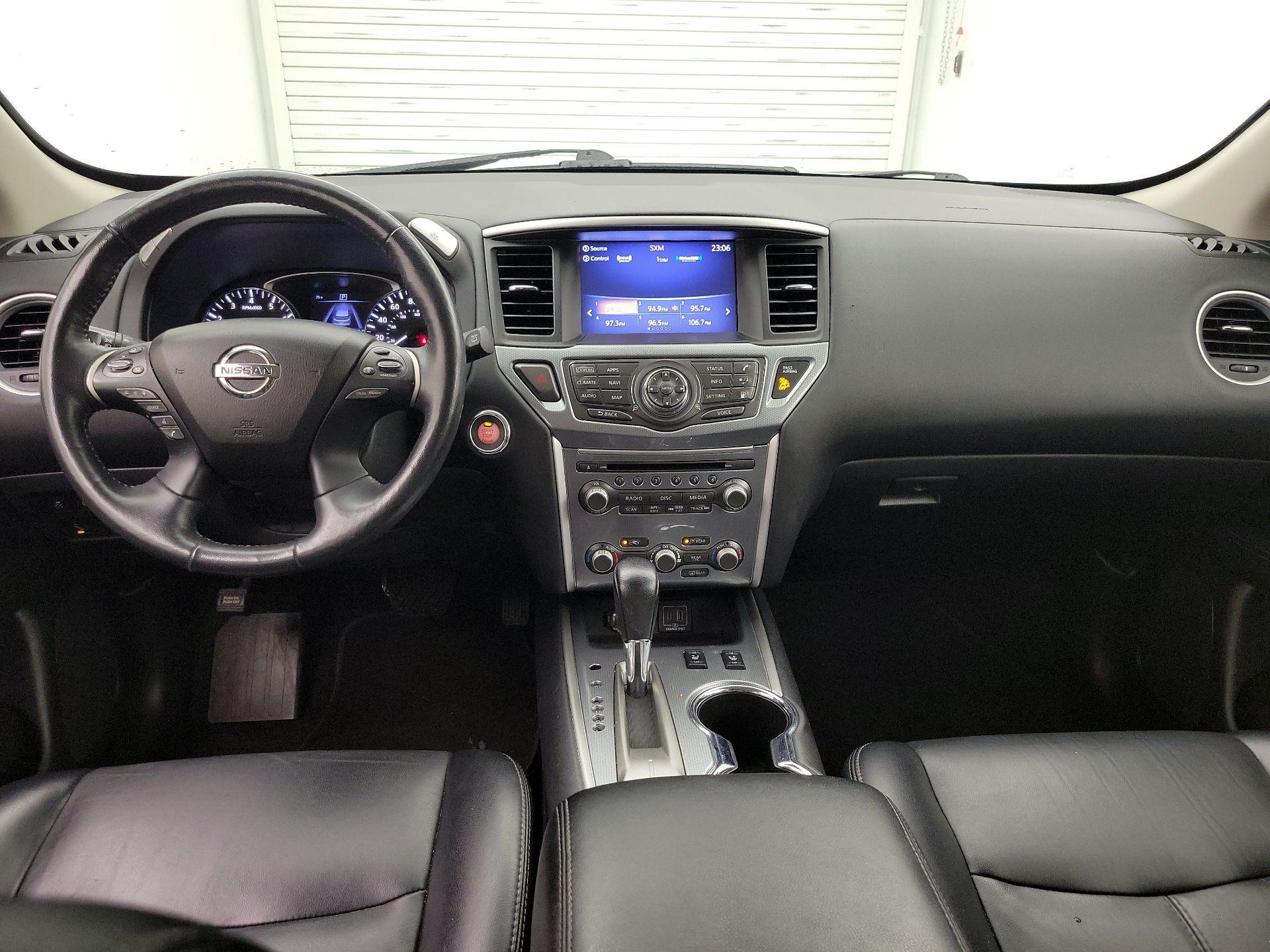 Thumbnail: 2019 Nissan Pathfinder - 9