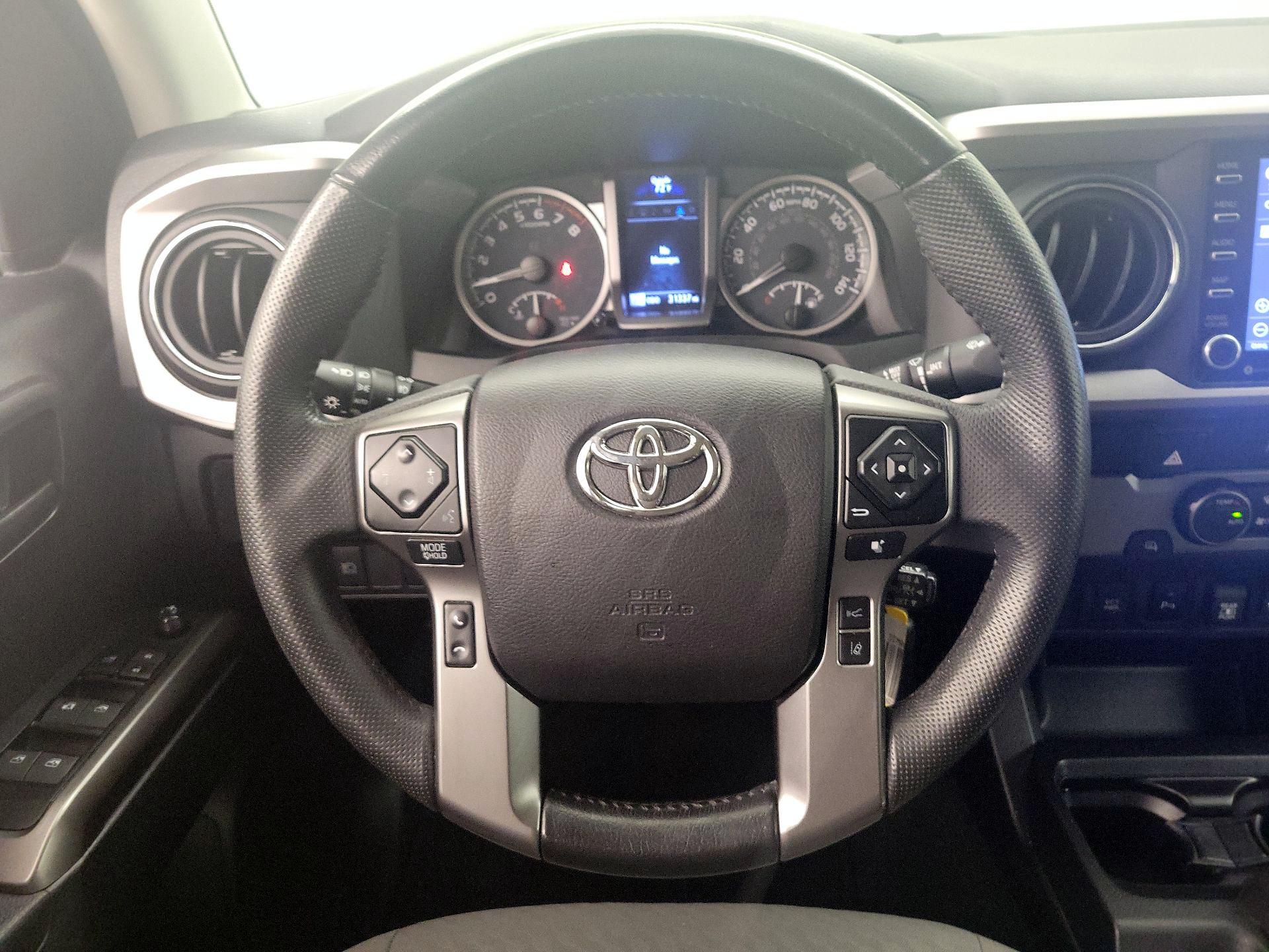 Thumbnail: 2021 Toyota Tacoma - 10