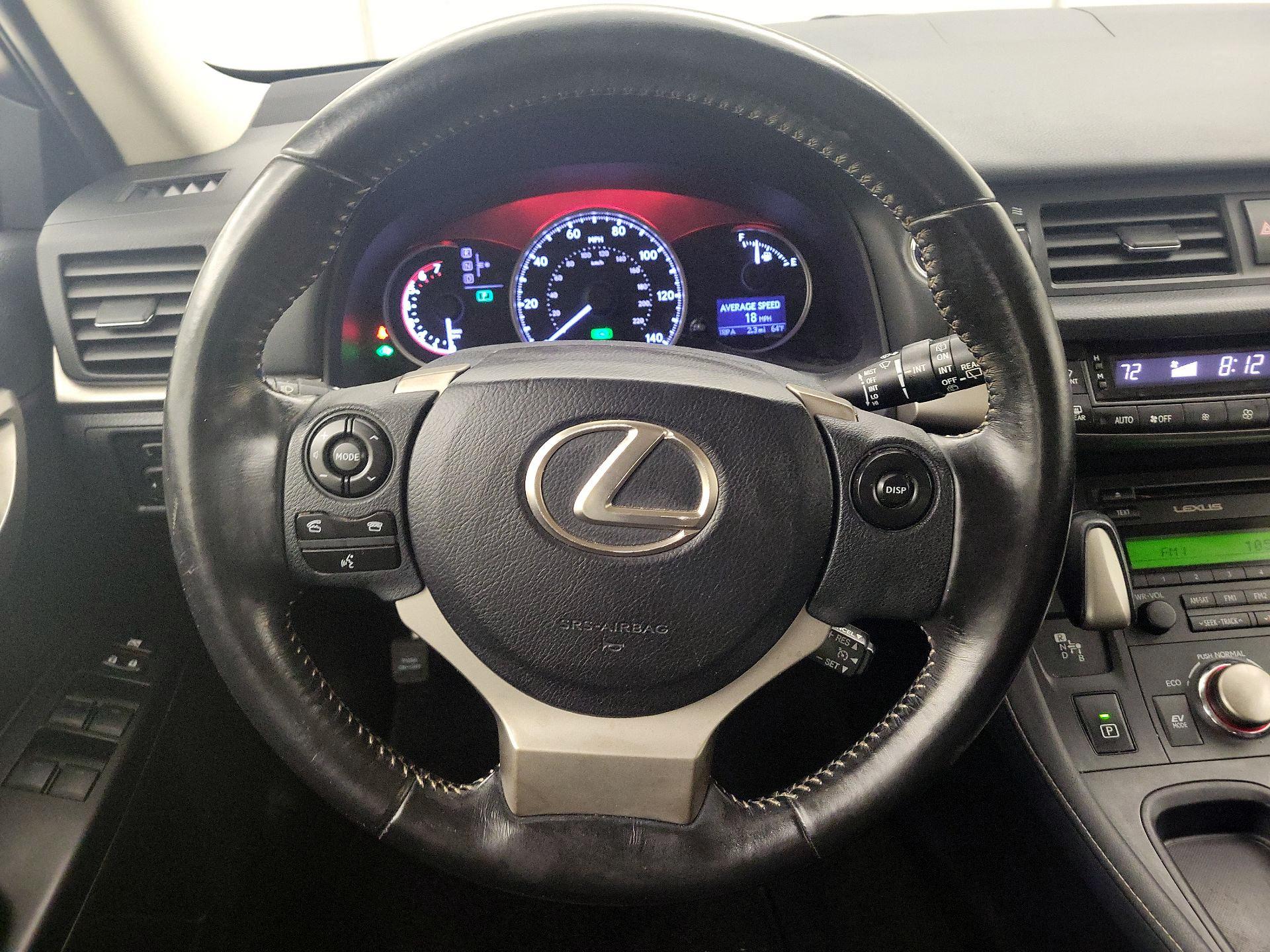Thumbnail: 2016 Lexus CT - 10
