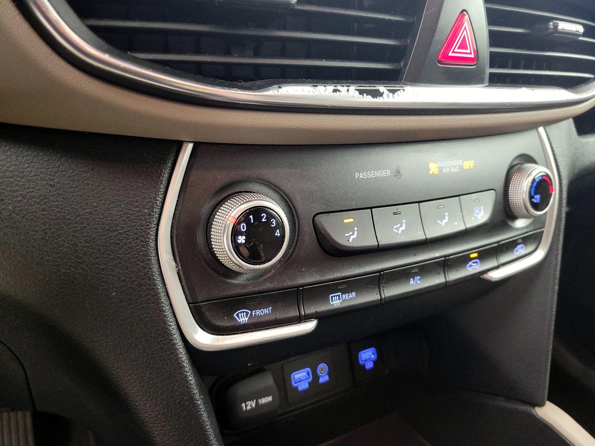 Thumbnail: 2019 Hyundai Santa Fe - 16