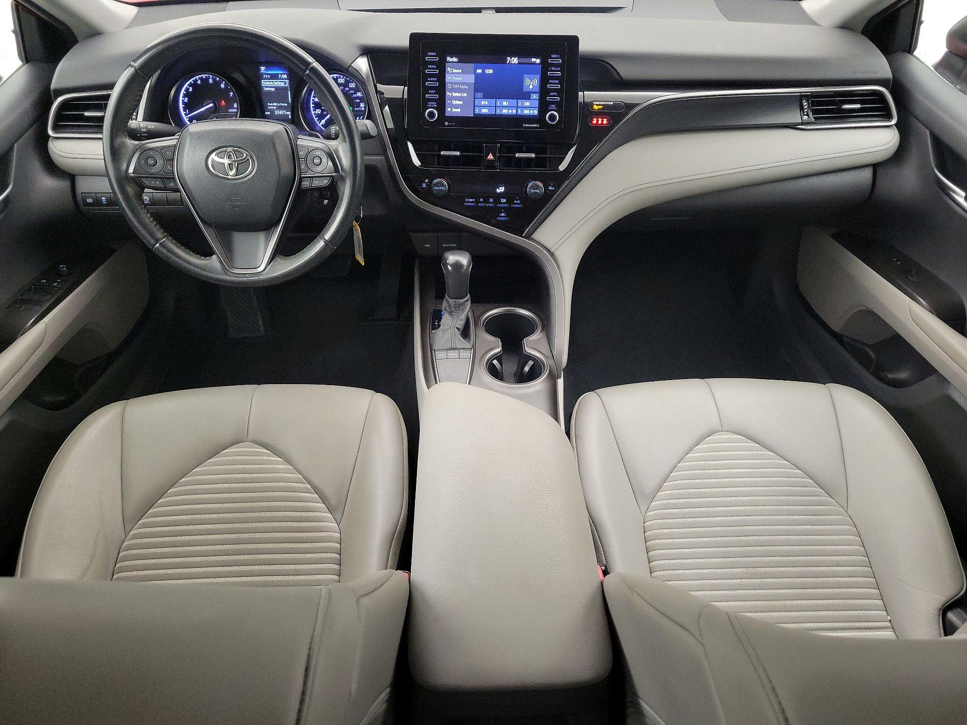 Thumbnail: 2022 Toyota Camry - 9