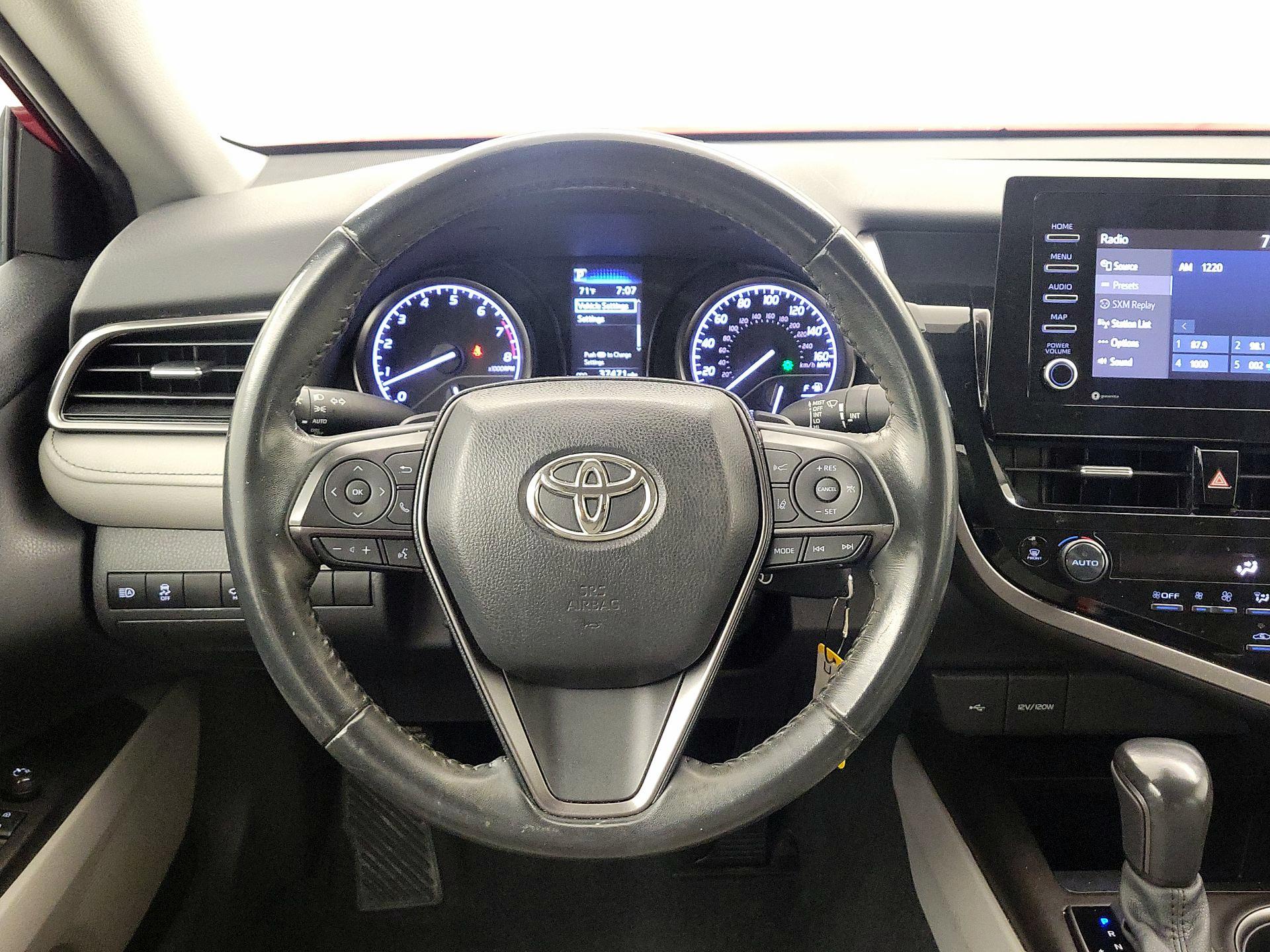 Thumbnail: 2022 Toyota Camry - 10