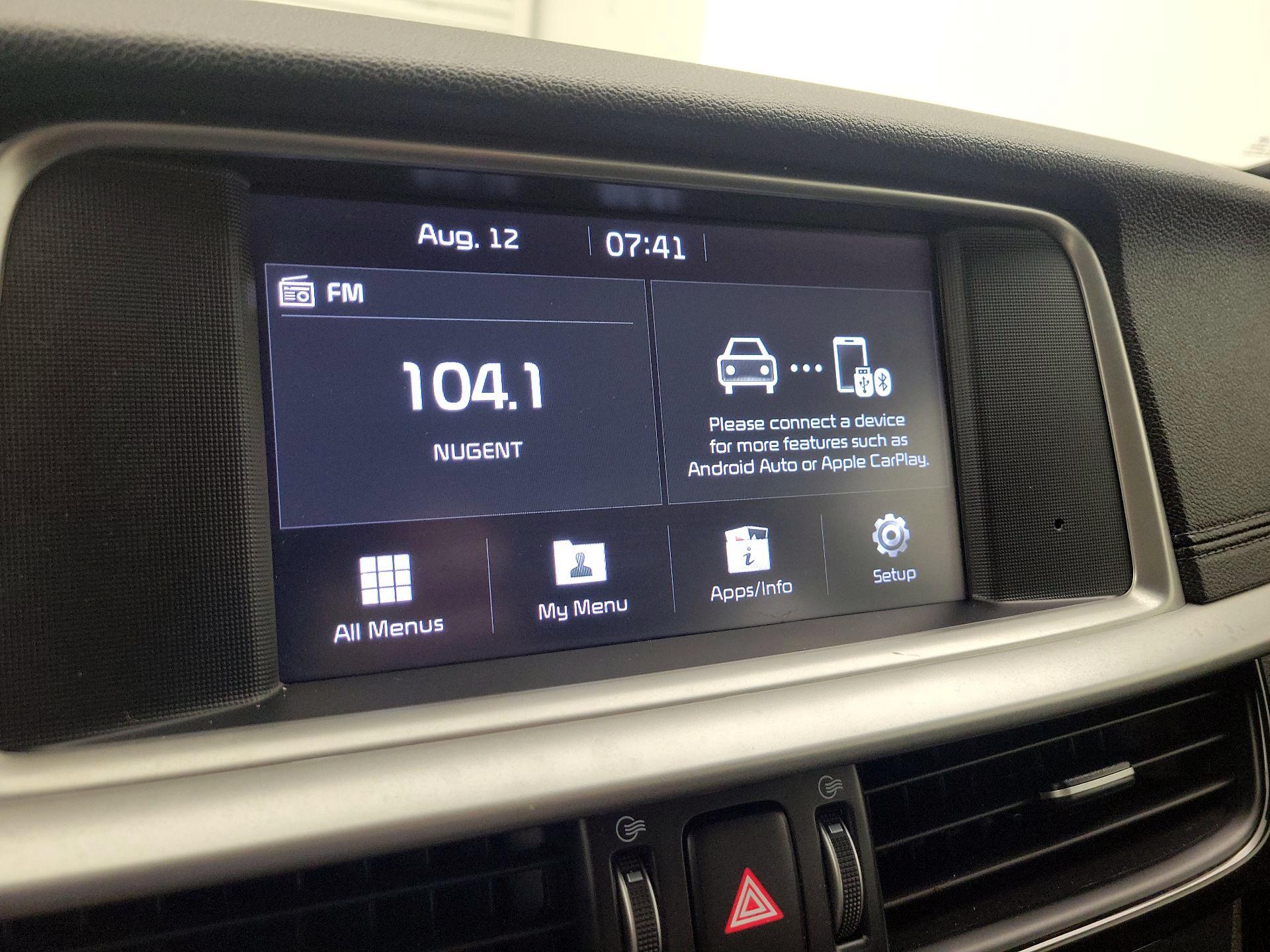Thumbnail: 2019 Kia Optima - 15