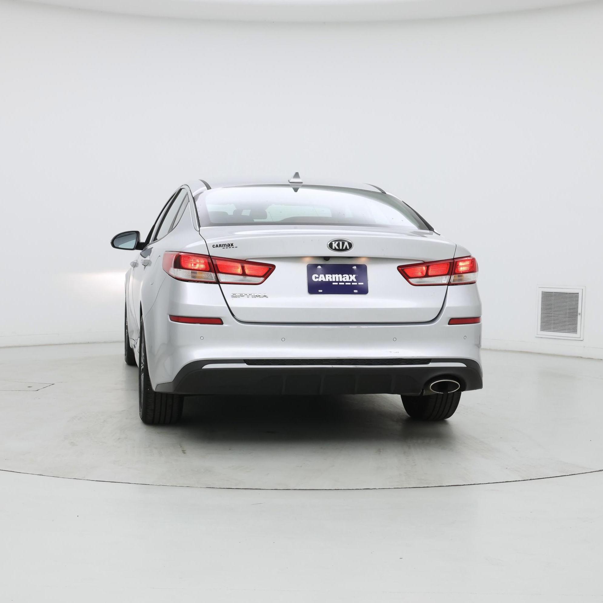 Thumbnail: 2019 Kia Optima - 6