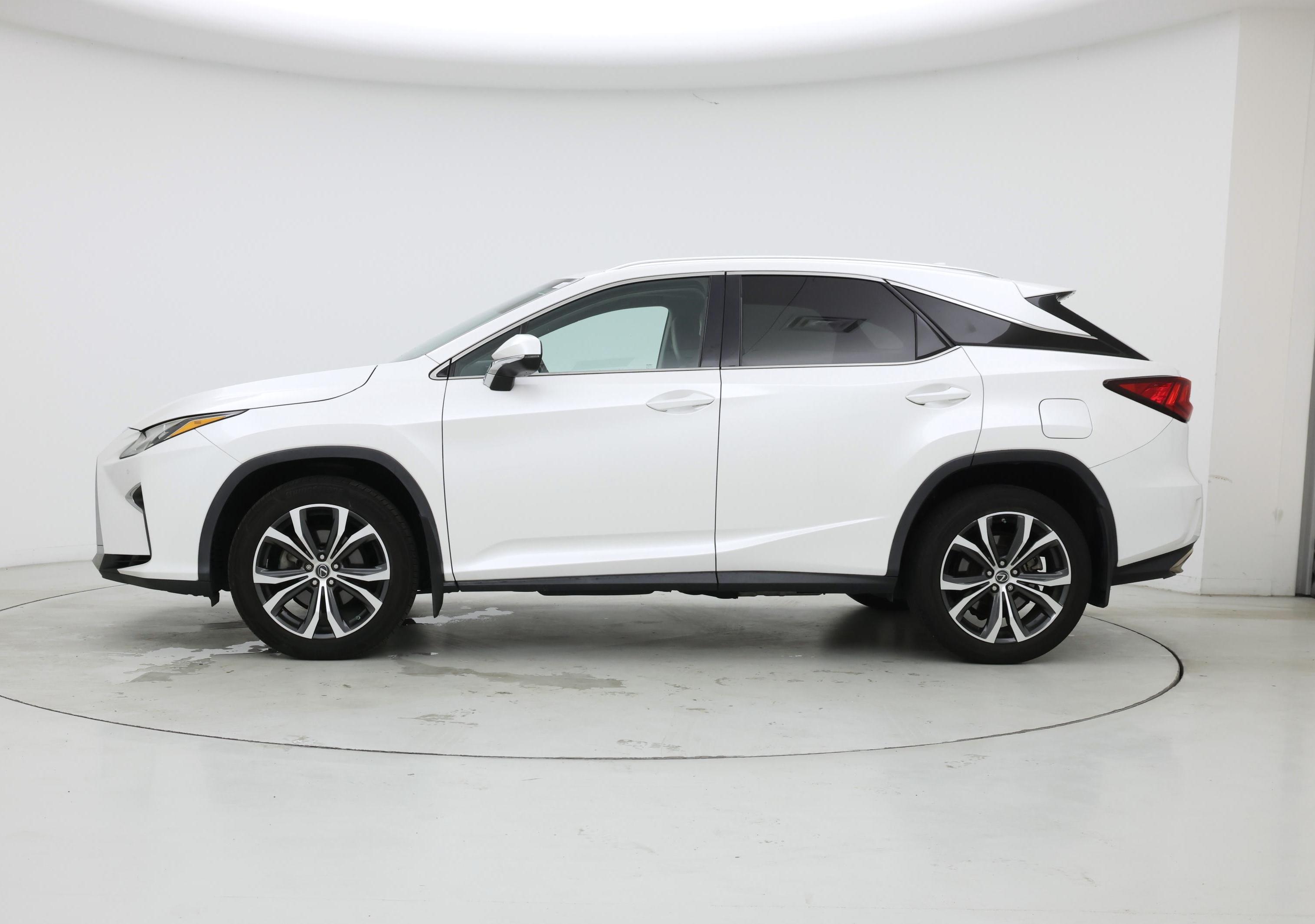 Thumbnail: 2018 Lexus RX - 3