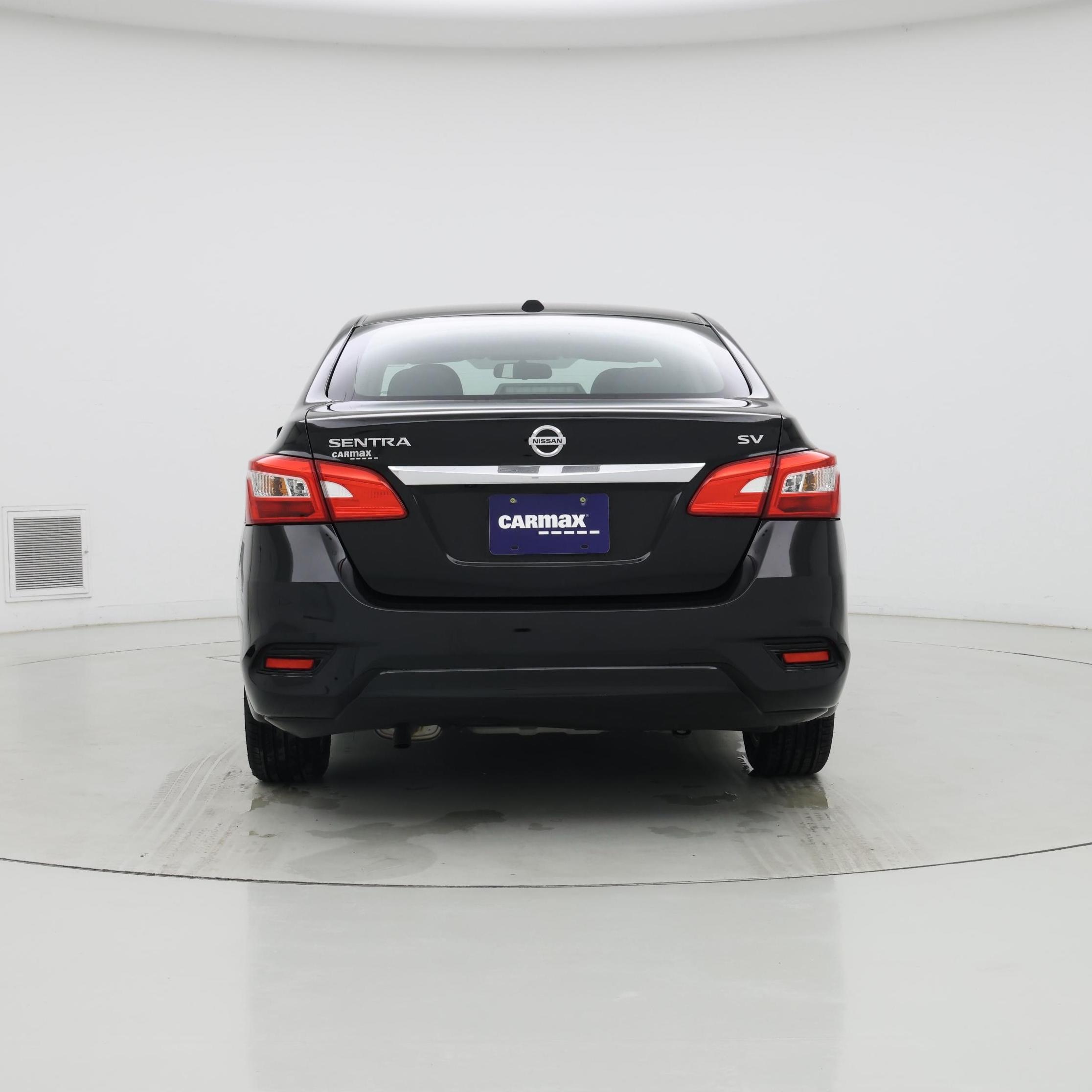 Thumbnail: 2019 Nissan Sentra - 6