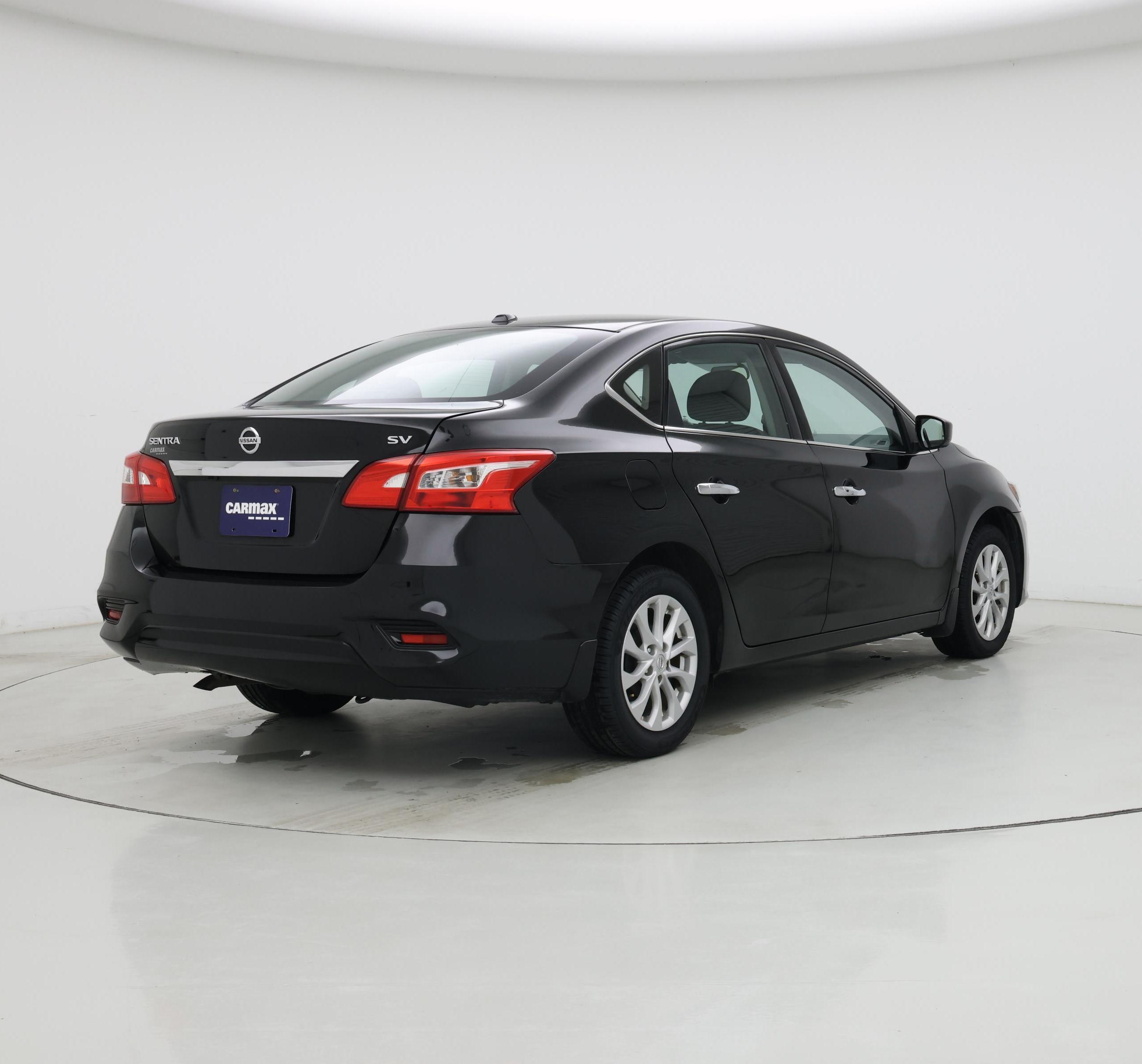 Thumbnail: 2019 Nissan Sentra - 8