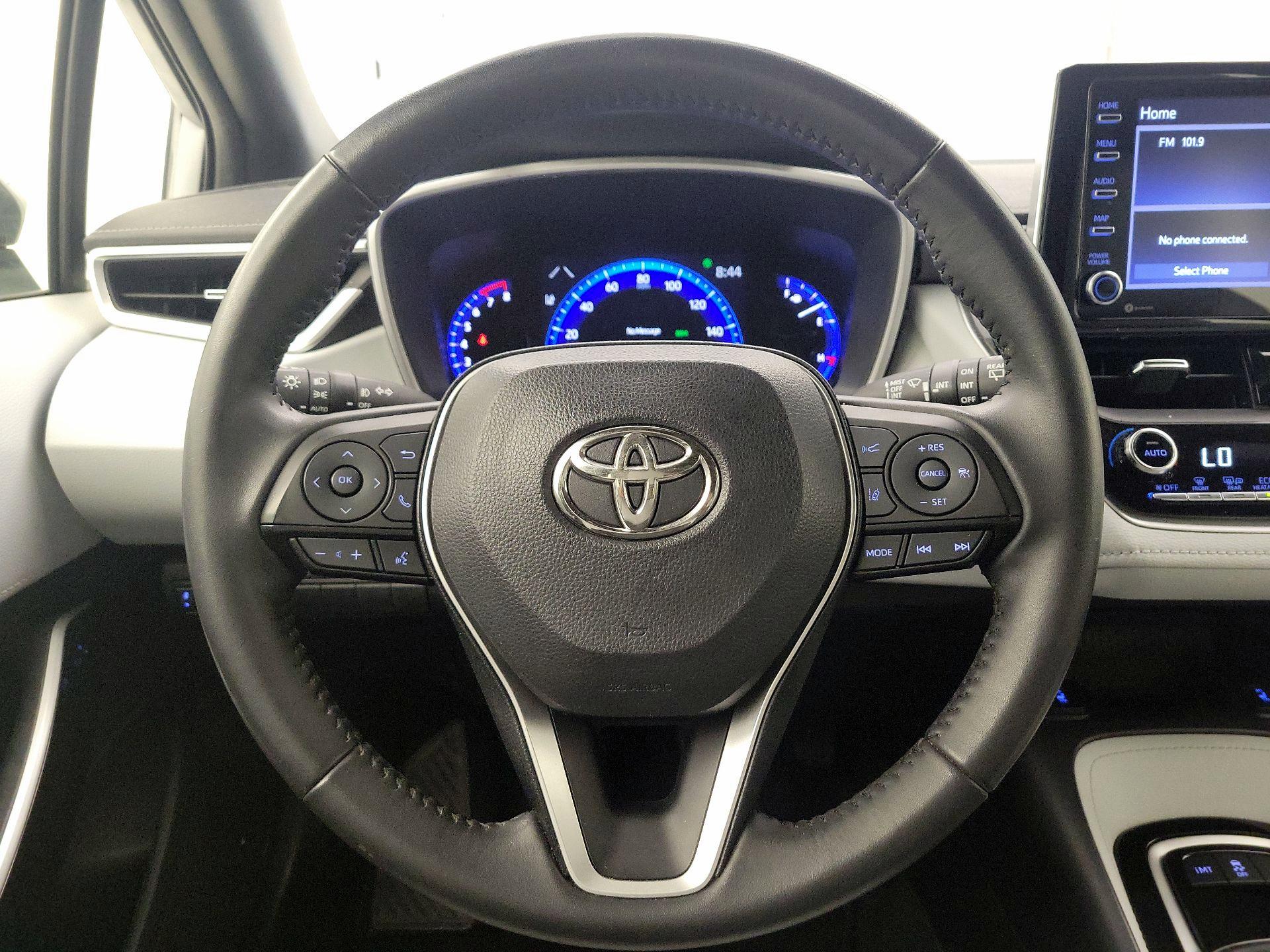Thumbnail: 2022 Toyota Corolla - 10