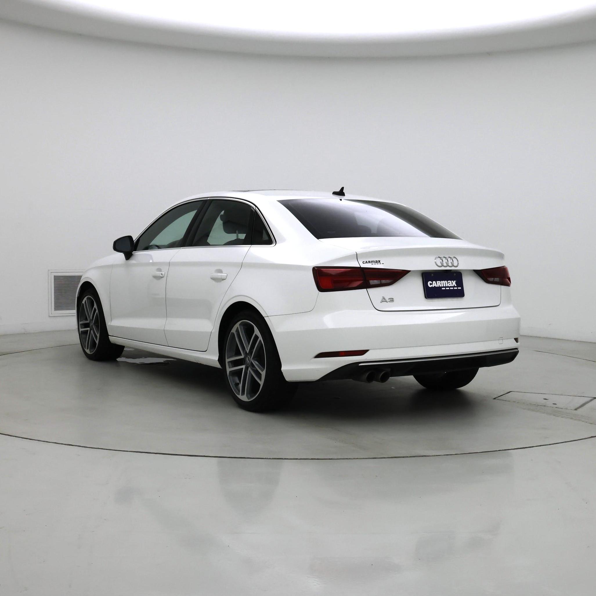 Thumbnail: 2019 Audi A3 - 2