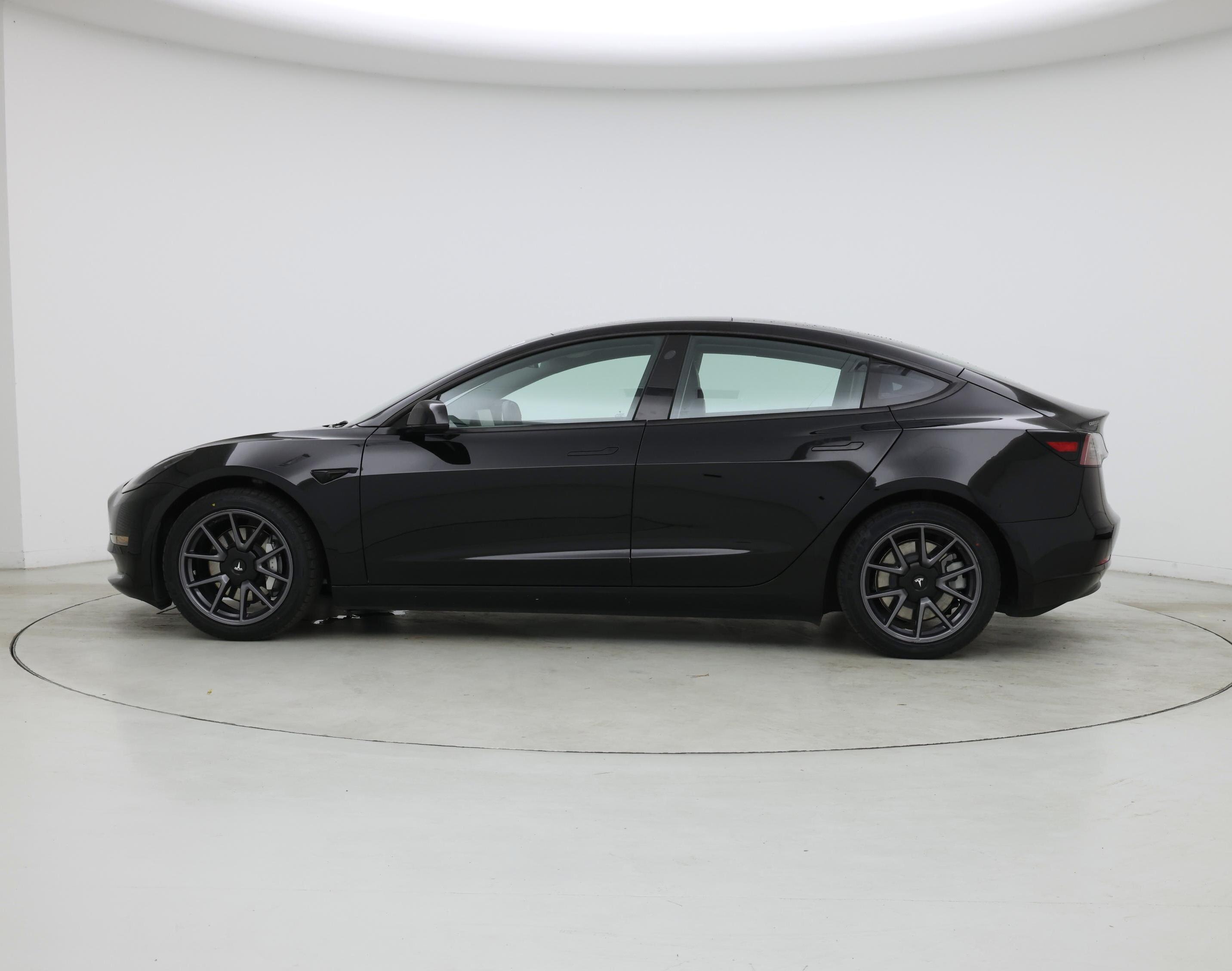 Thumbnail: 2021 Tesla Model 3 - 3