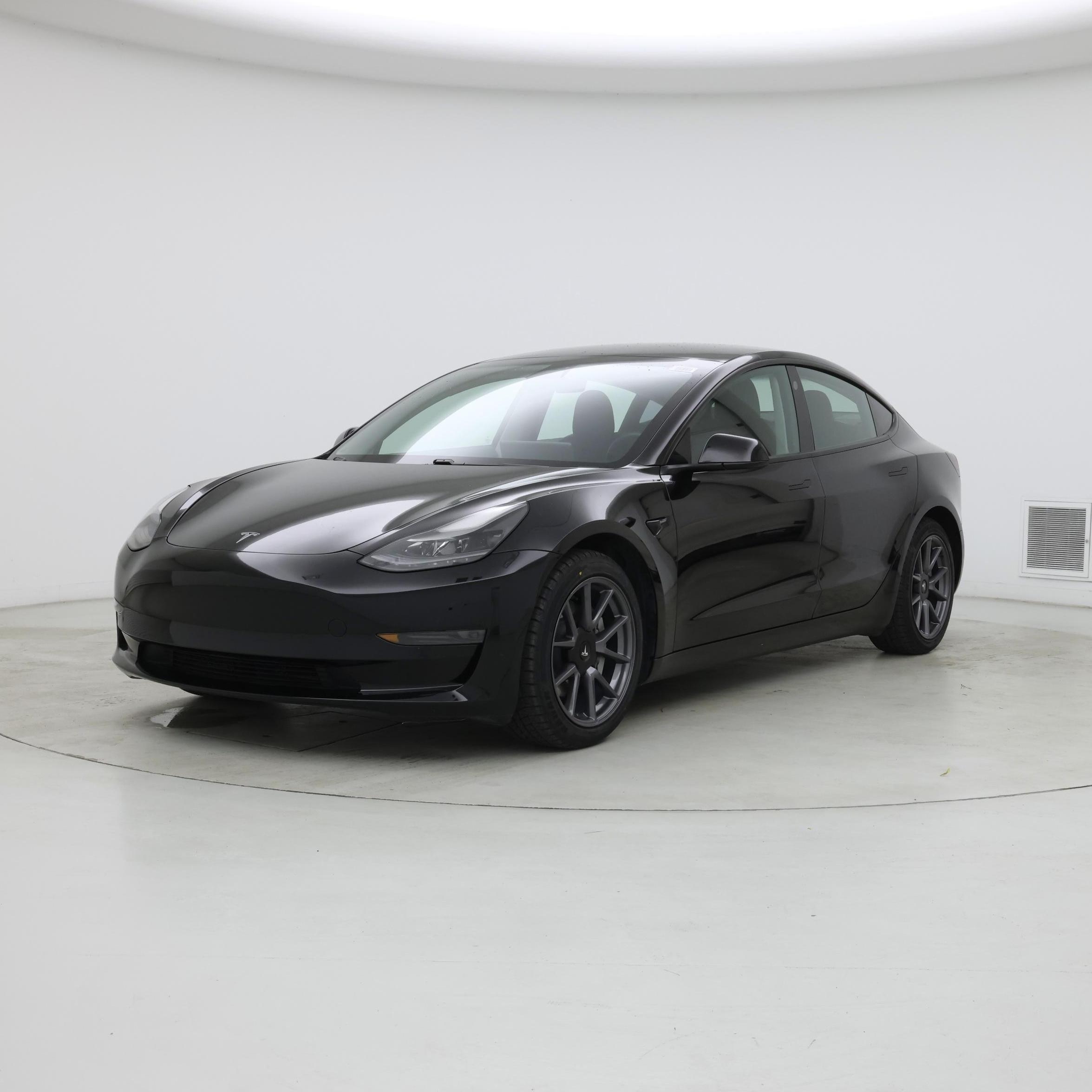 Thumbnail: 2021 Tesla Model 3 - 4