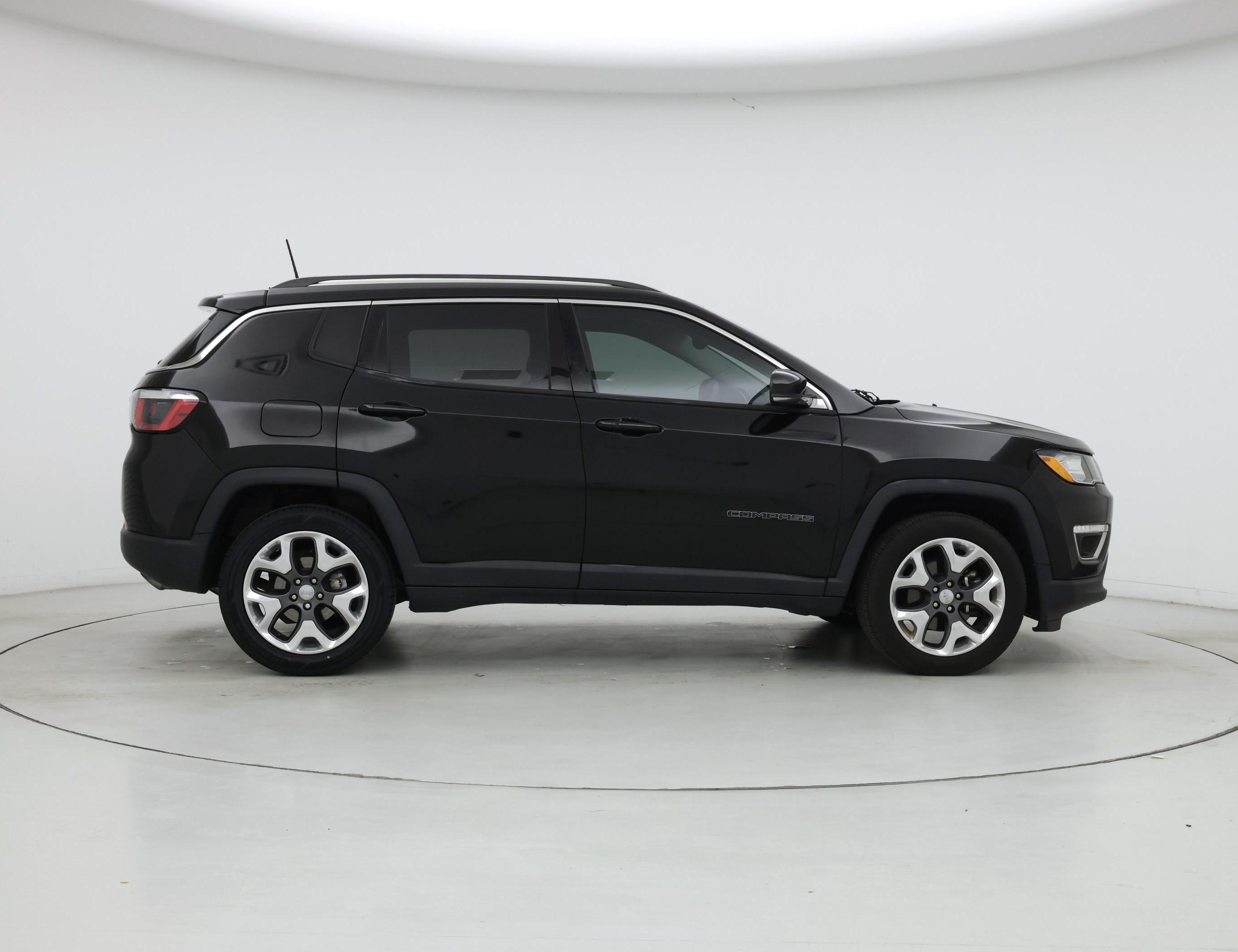 Thumbnail: 2018 Jeep Compass - 7