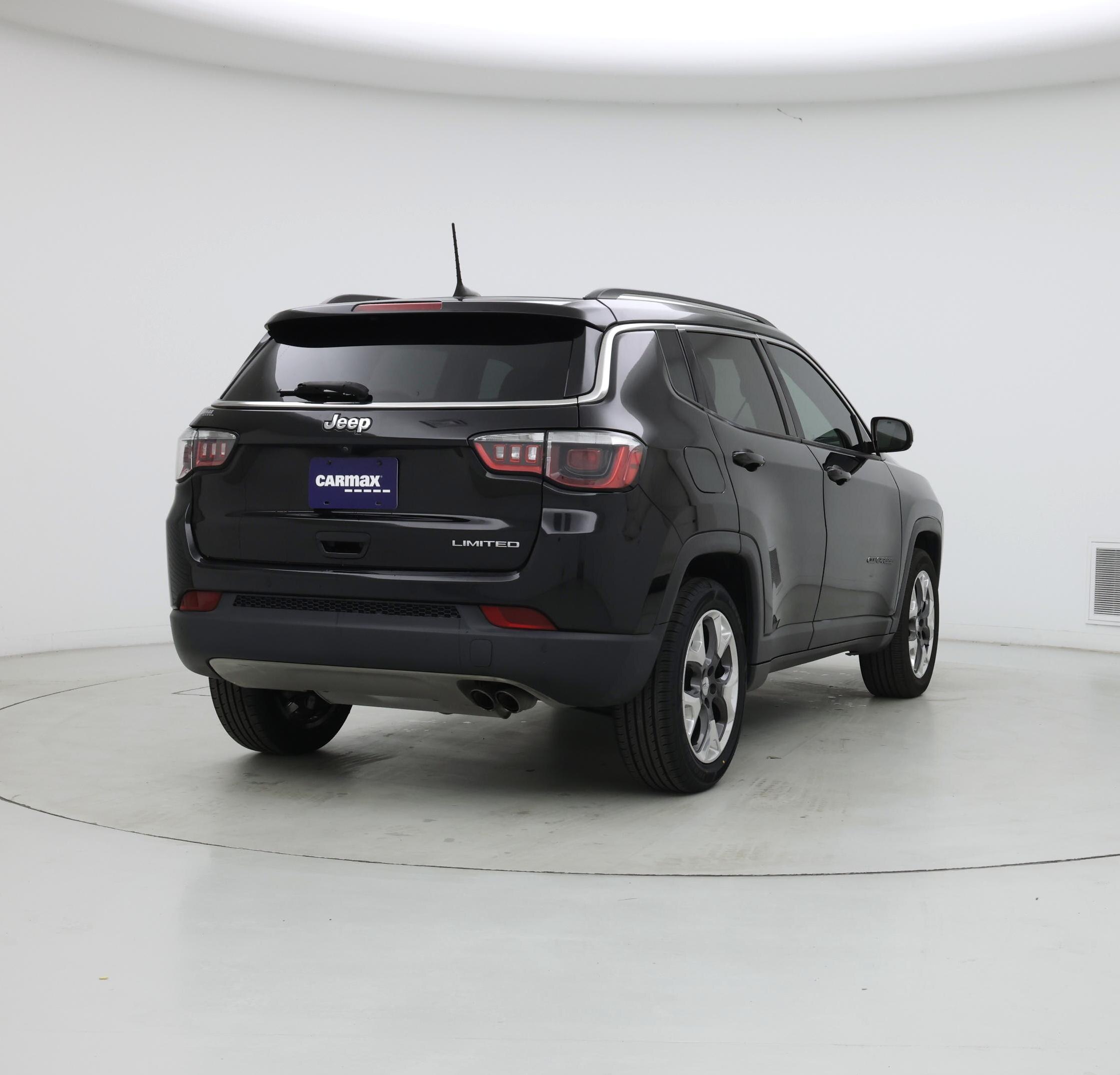 Thumbnail: 2018 Jeep Compass - 8