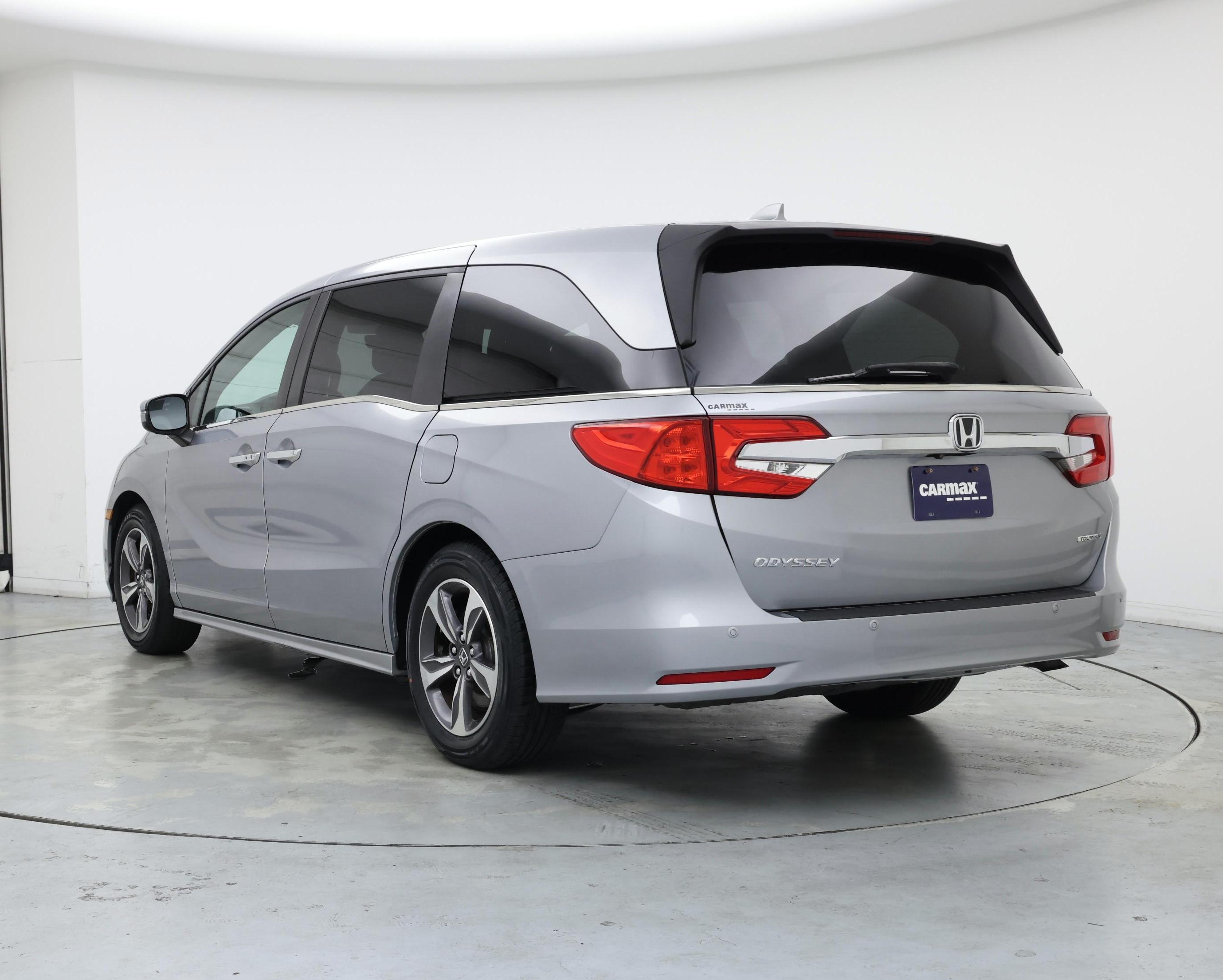 Thumbnail: 2018 Honda Odyssey - 2