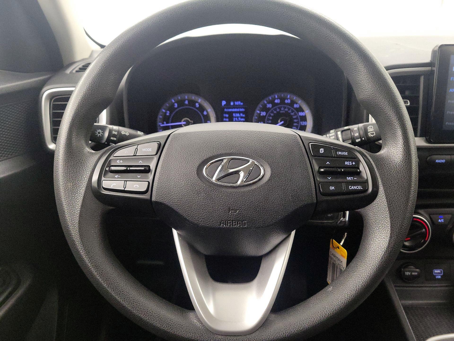 Thumbnail: 2020 Hyundai Venue - 10