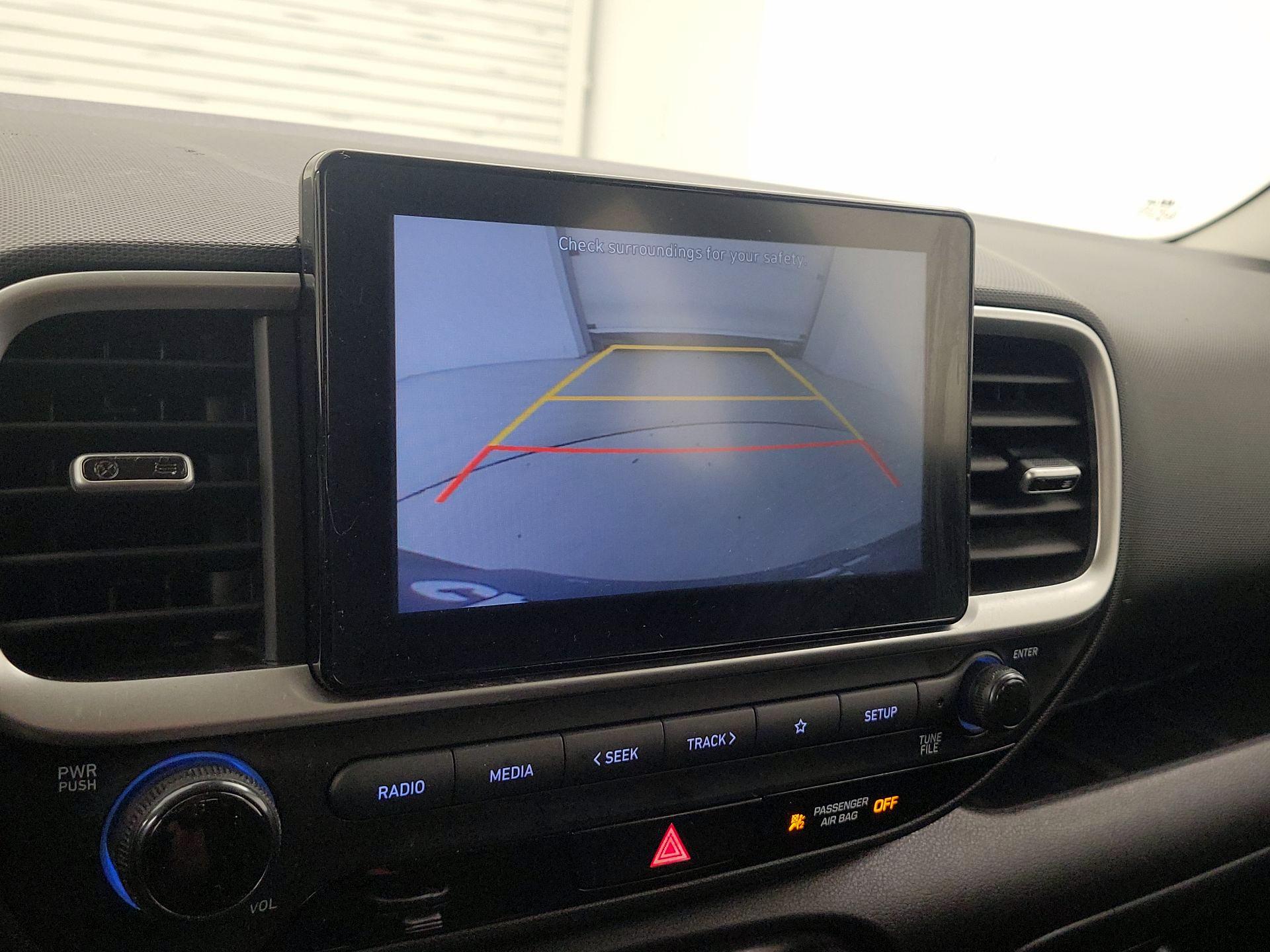 Thumbnail: 2020 Hyundai Venue - 14