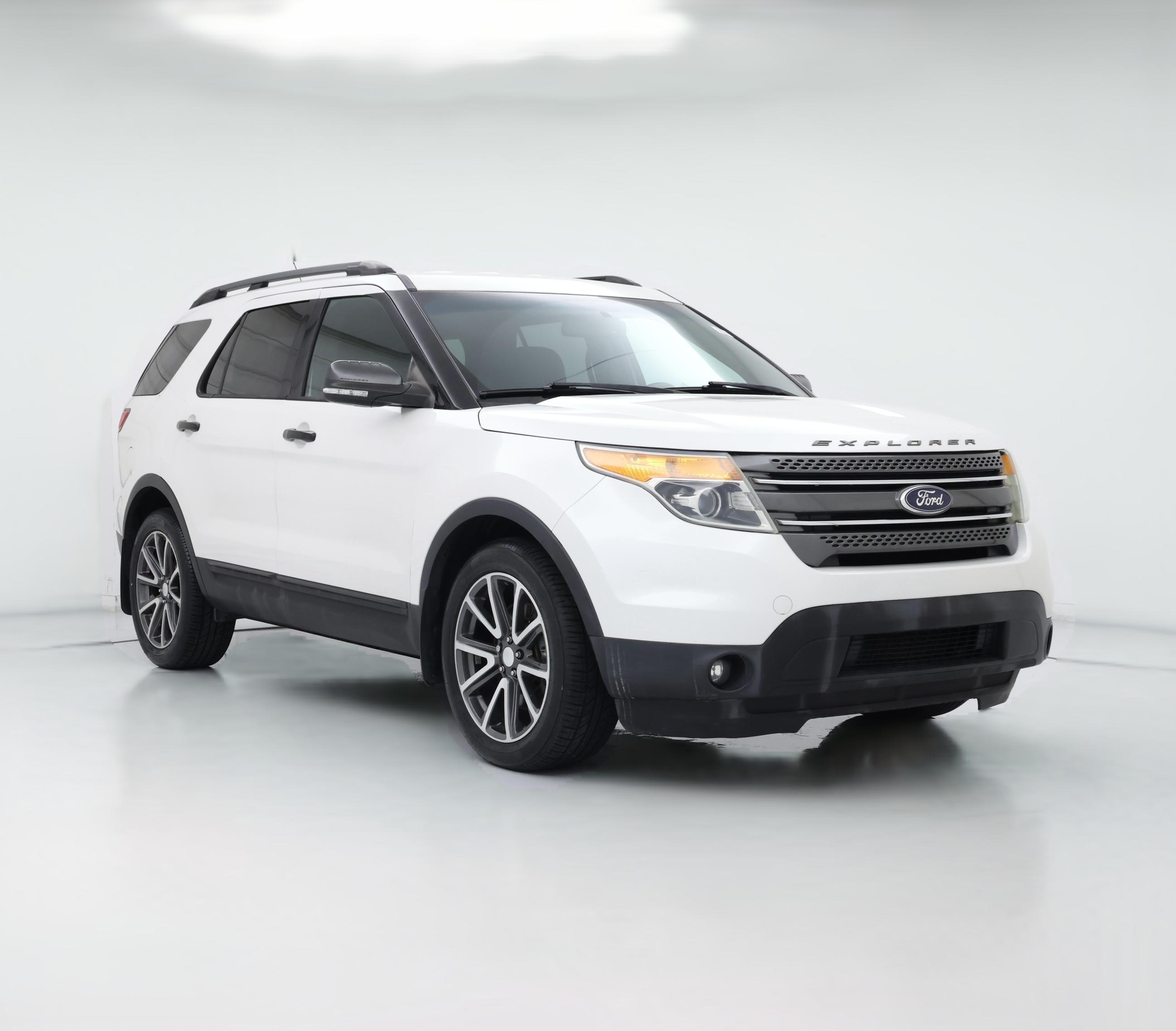 Thumbnail: 2015 Ford Explorer - 1