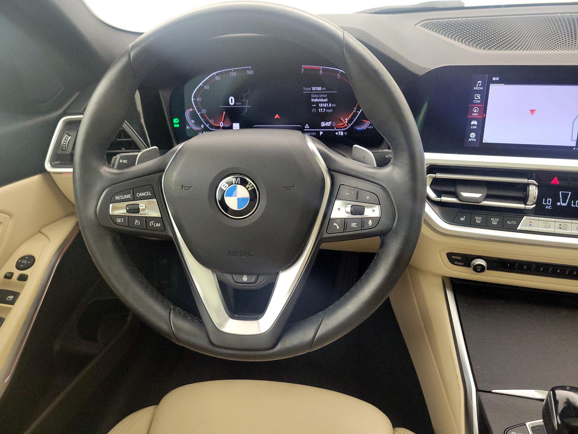 Thumbnail: 2022 BMW 3 Series - 10