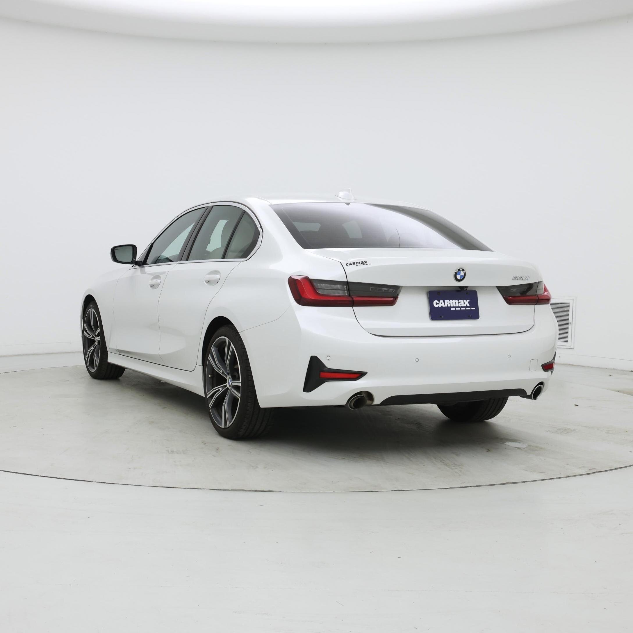 Thumbnail: 2022 BMW 3 Series - 2