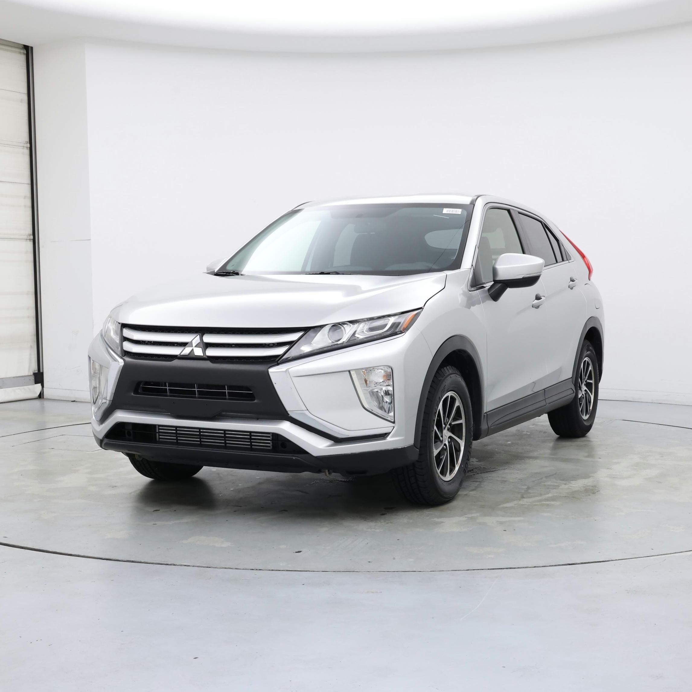 Thumbnail: 2020 Mitsubishi Eclipse Cross - 4