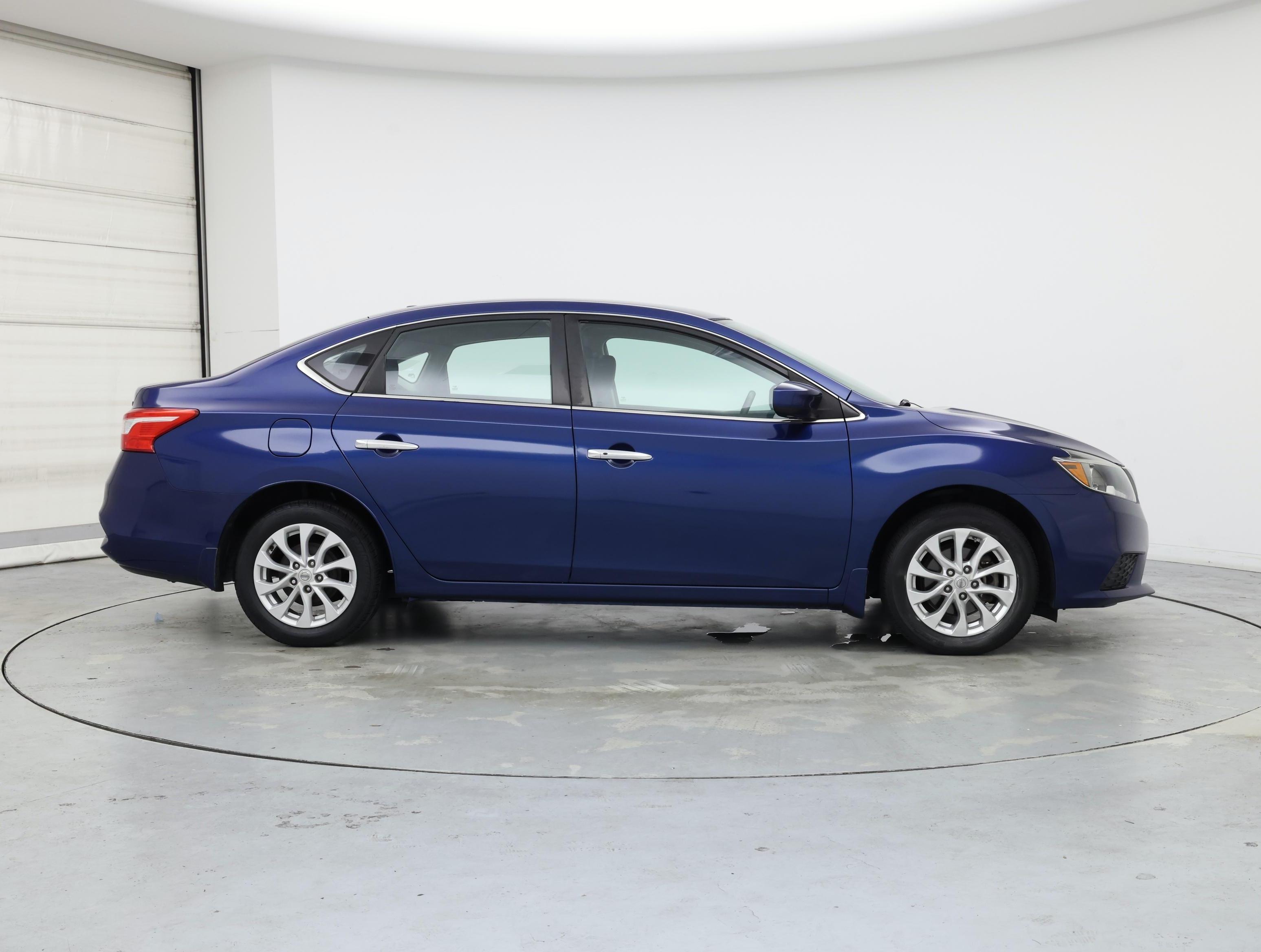 Thumbnail: 2019 Nissan Sentra - 7