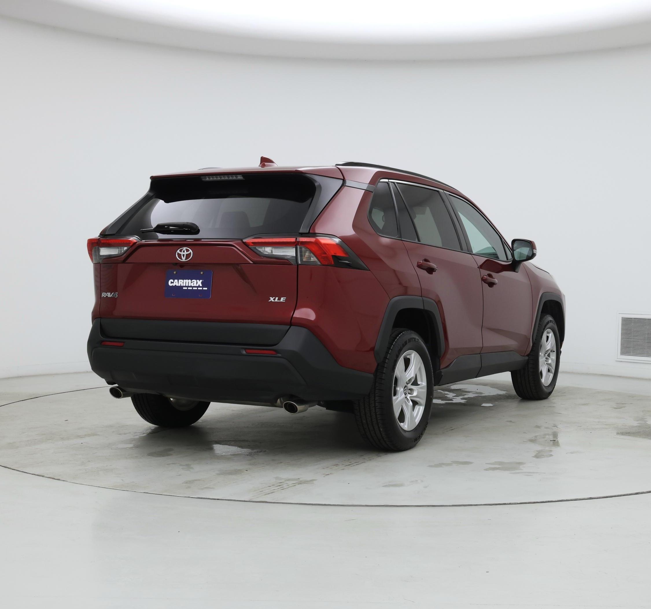Thumbnail: 2019 Toyota RAV4 - 8