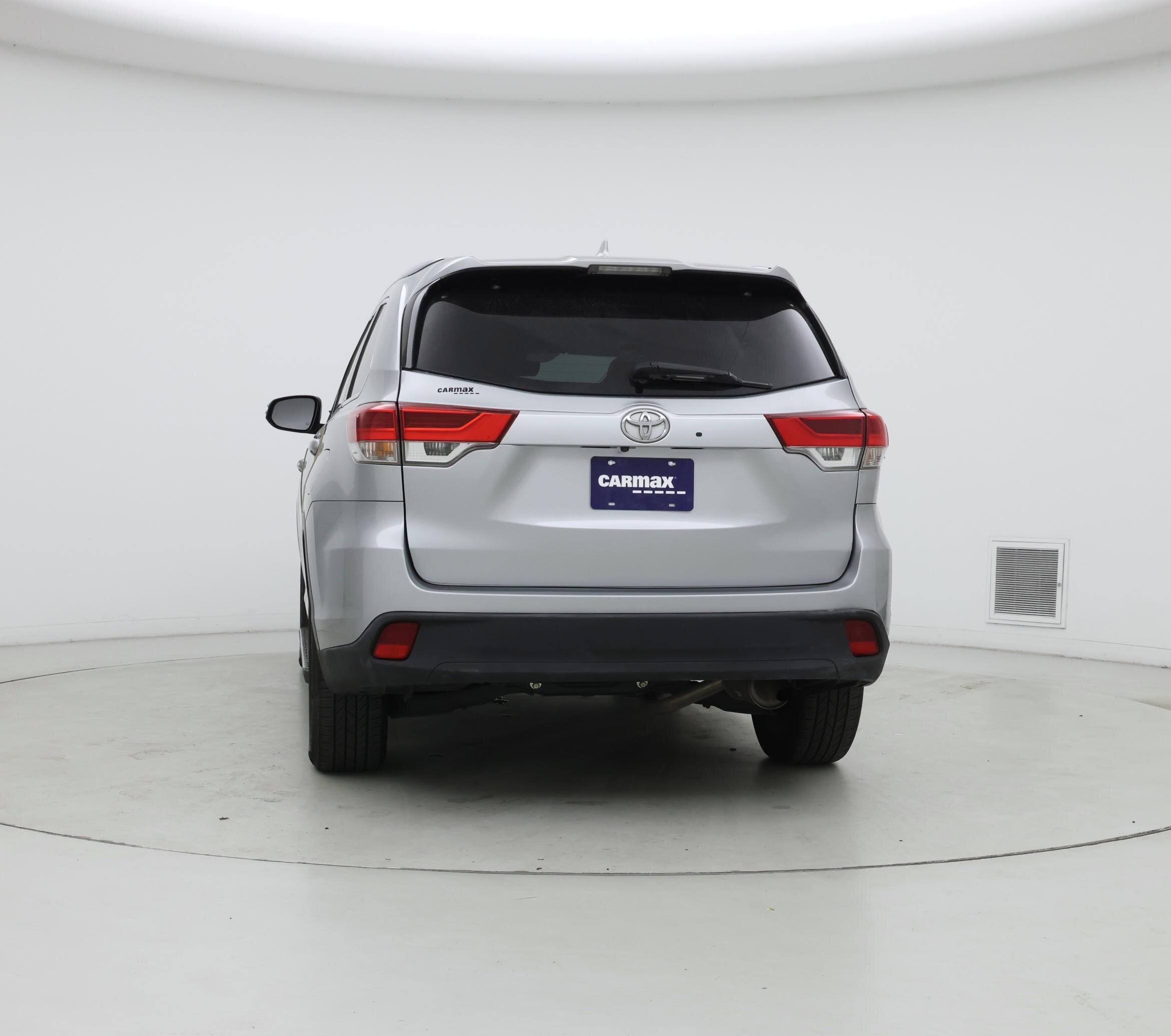 Thumbnail: 2019 Toyota Highlander - 6