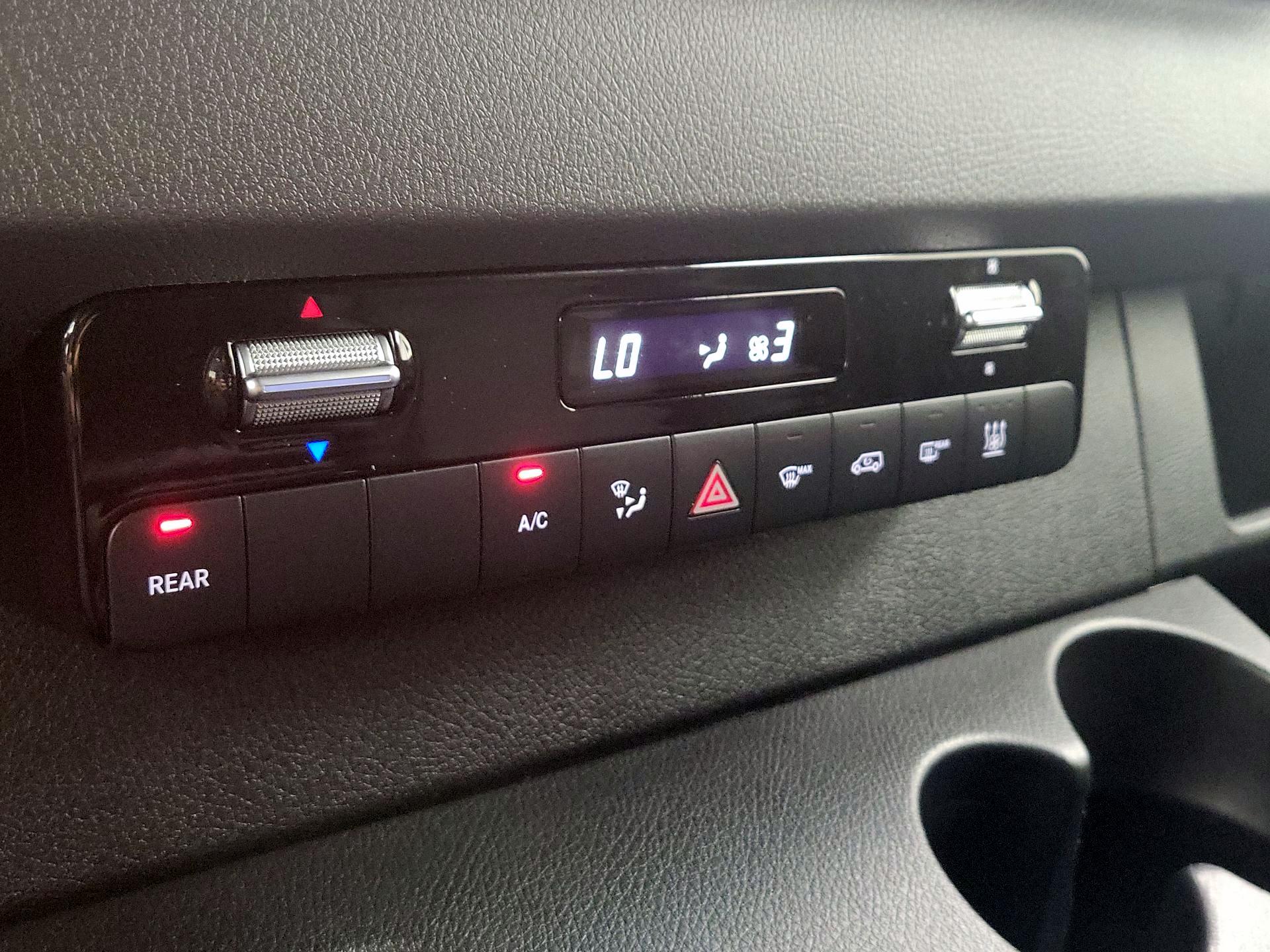 Thumbnail: 2019 Mercedes-Benz Sprinter - 16