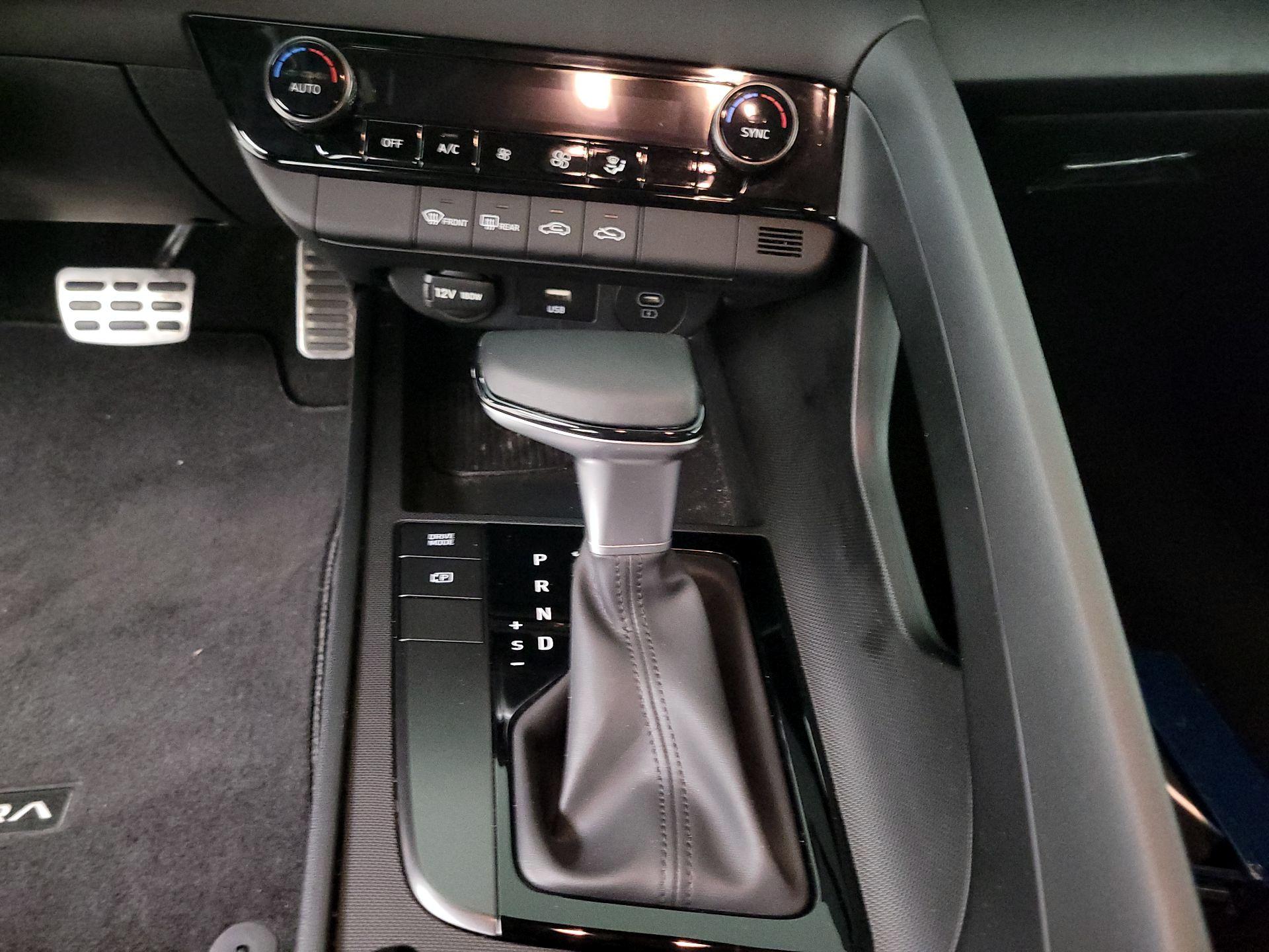 Thumbnail: 2024 Honda HR-V - 15