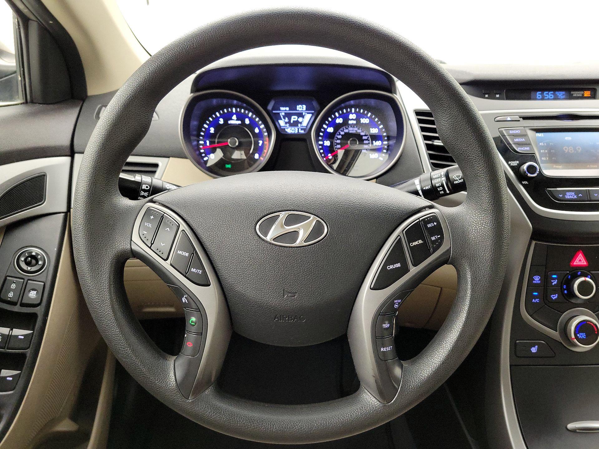 Thumbnail: 2014 Hyundai Elantra - 10