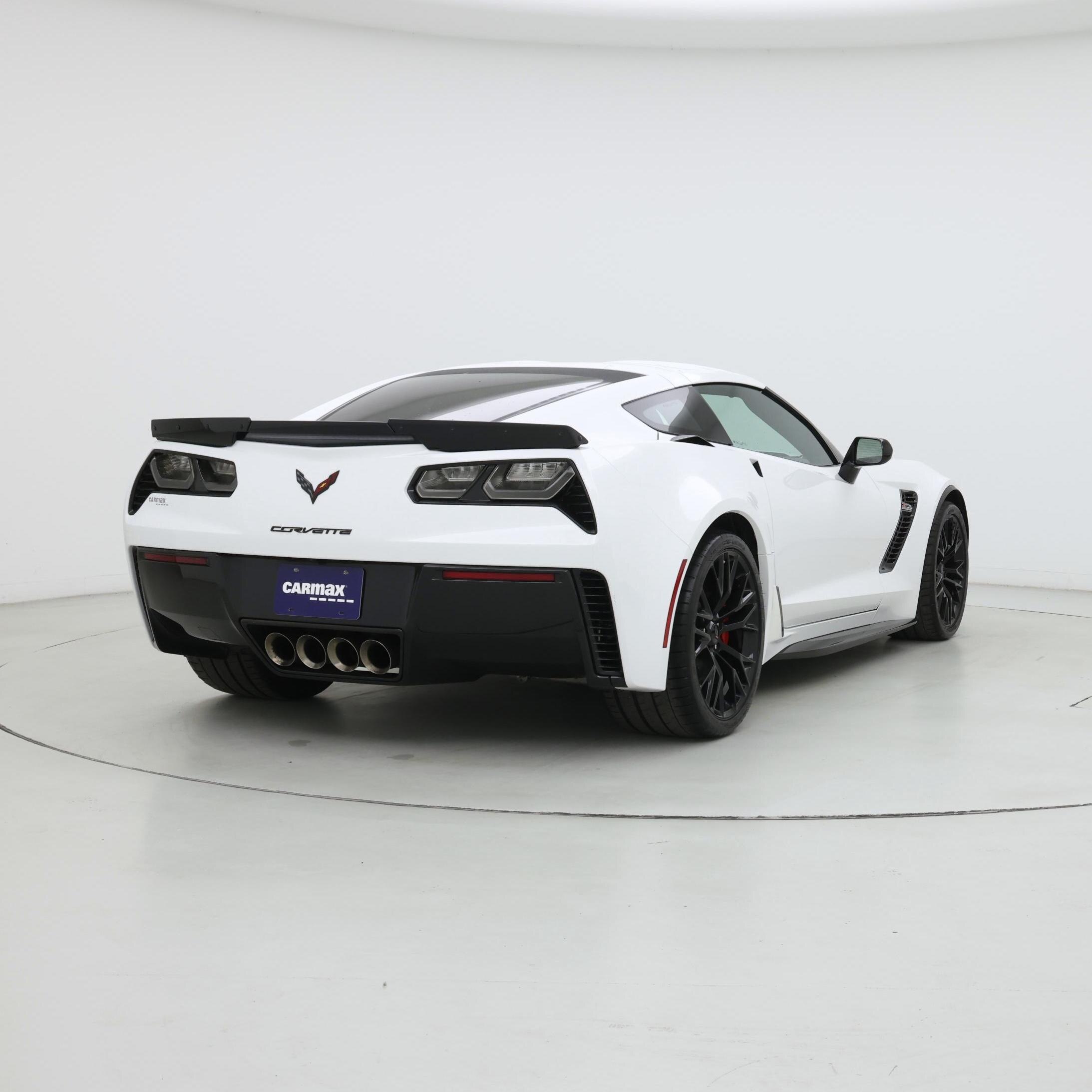 Thumbnail: 2017 Chevrolet Corvette - 8