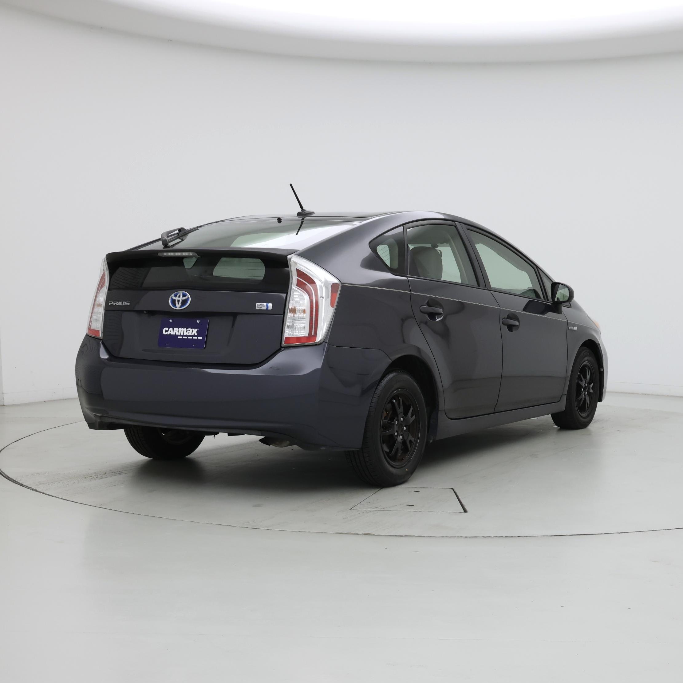 Thumbnail: 2014 Toyota Prius - 8