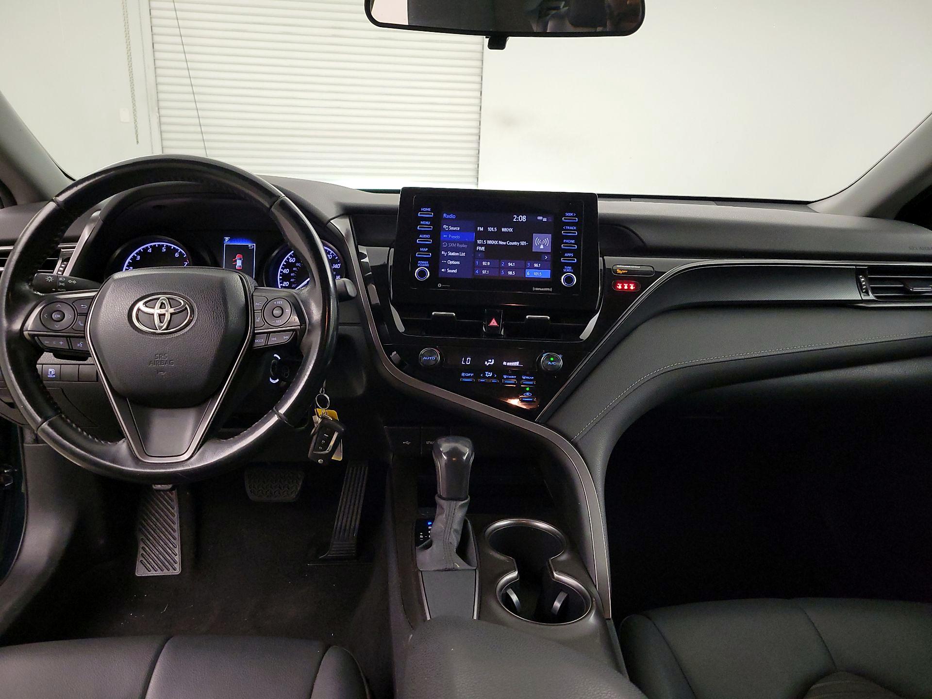 Thumbnail: 2021 Toyota Camry - 9