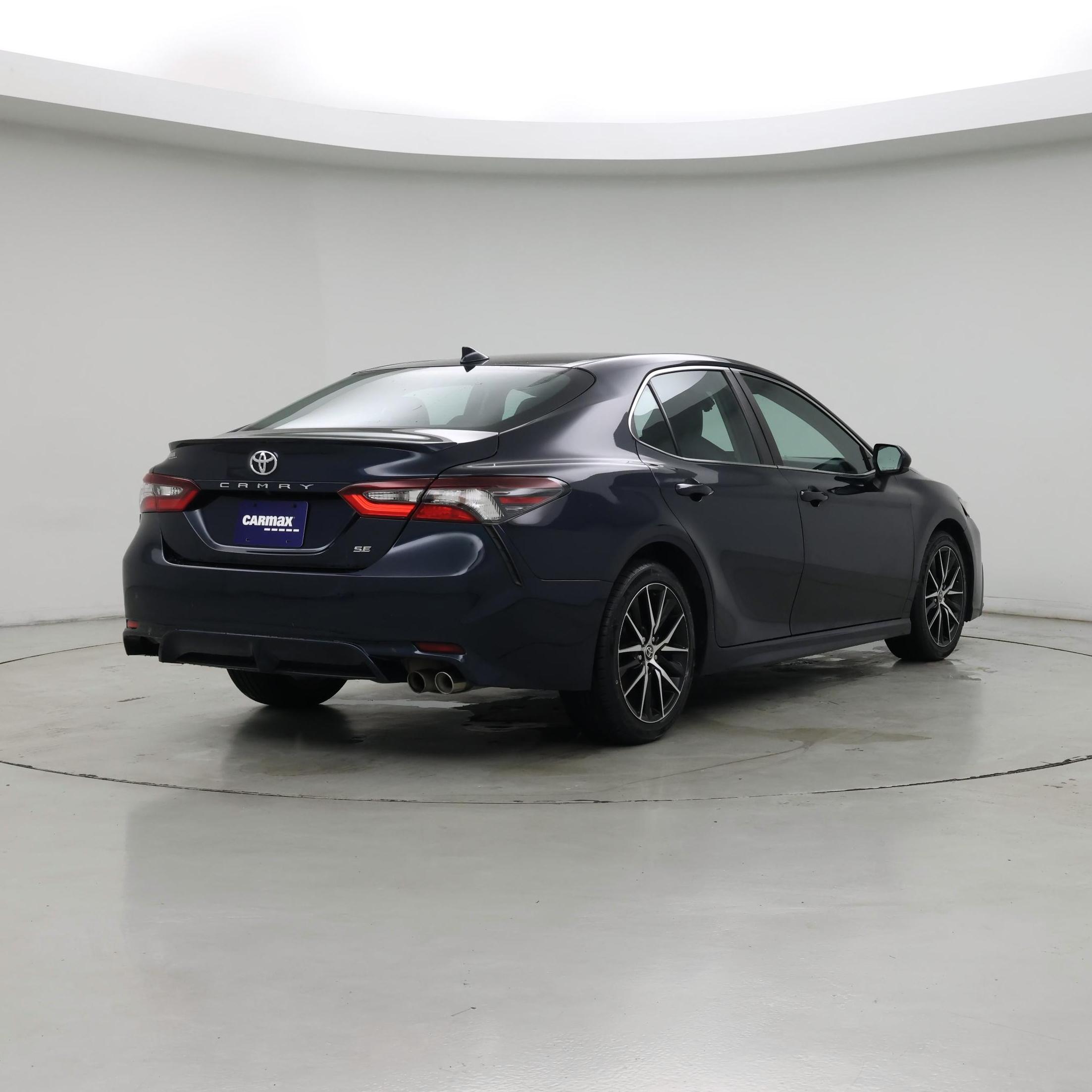 Thumbnail: 2021 Toyota Camry - 8