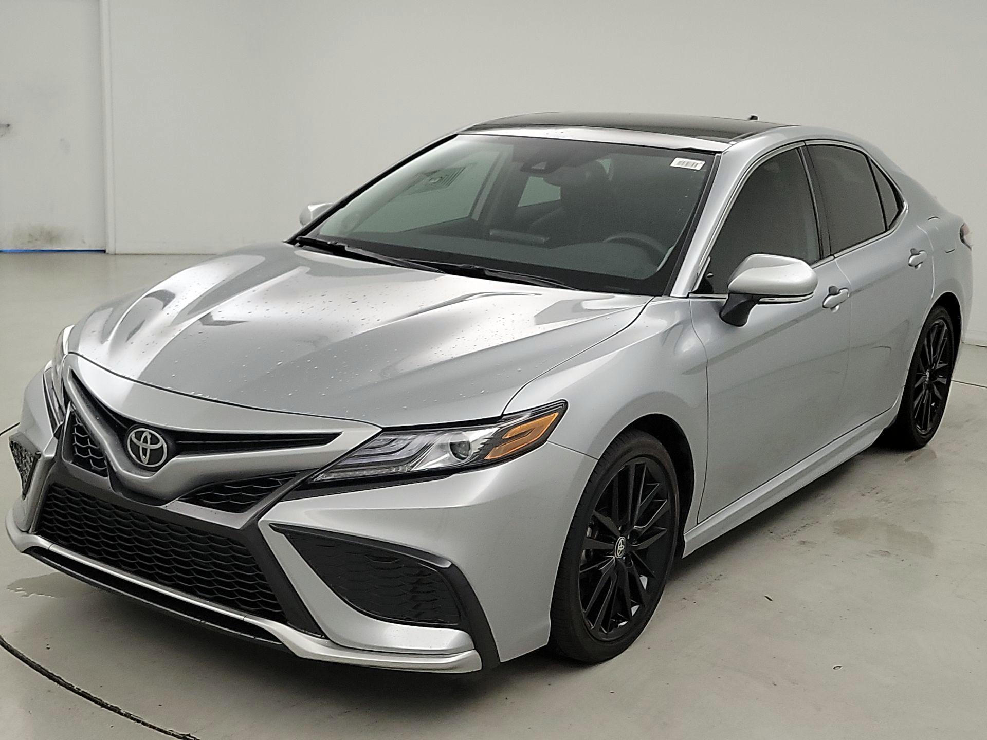 Thumbnail: 2023 Toyota Camry - 3