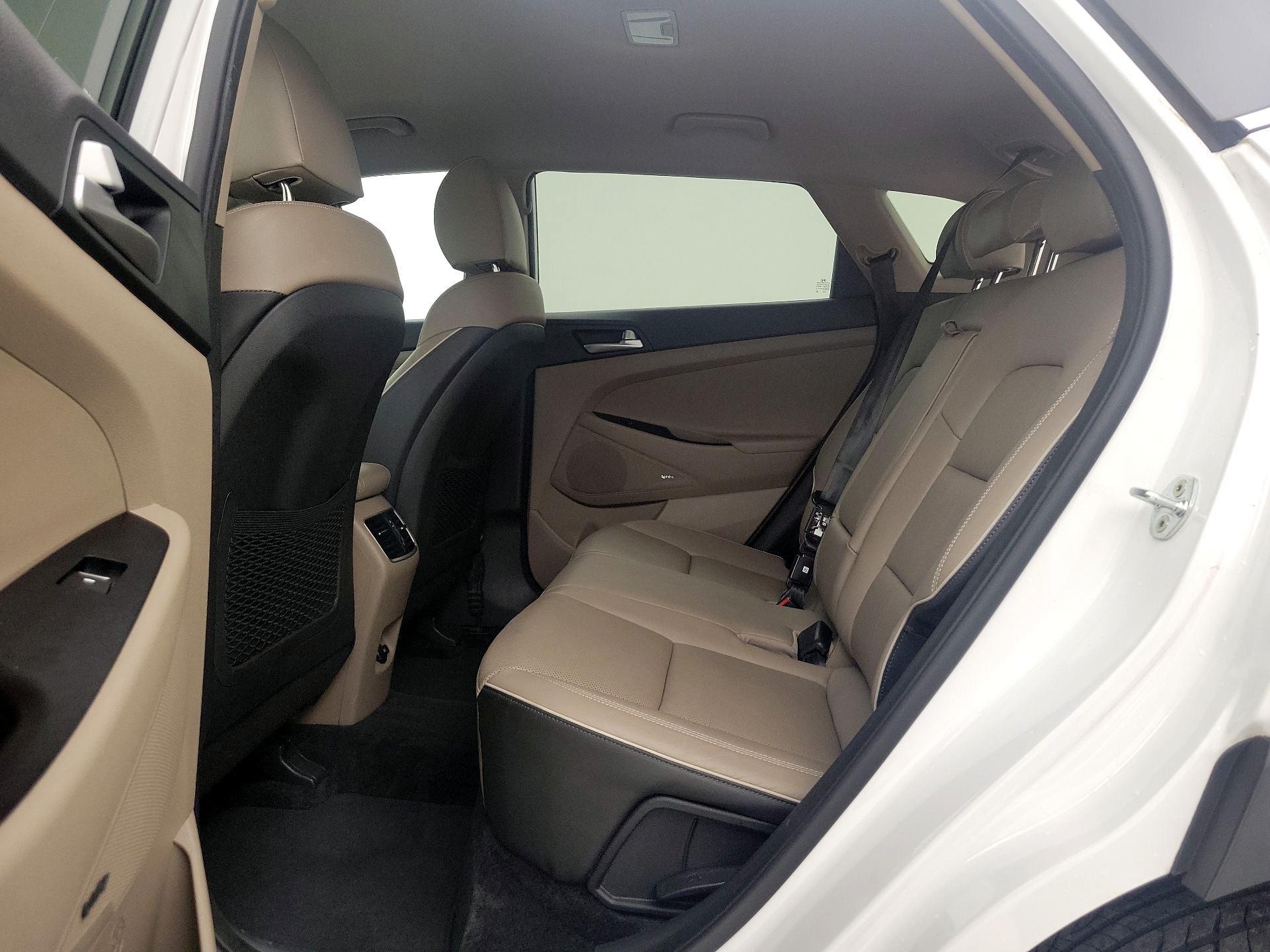 Thumbnail: 2021 Hyundai Tucson - 19