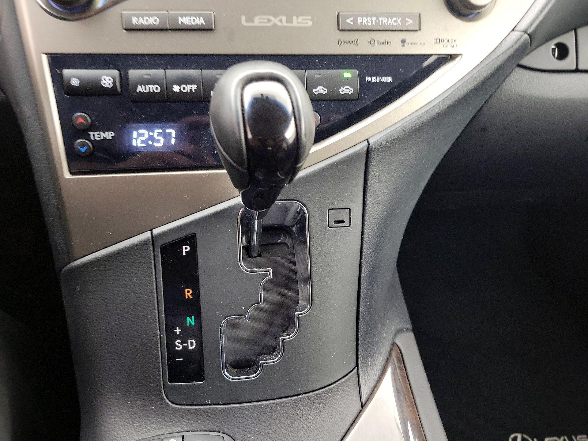 Thumbnail: 2015 Lexus RX - 18