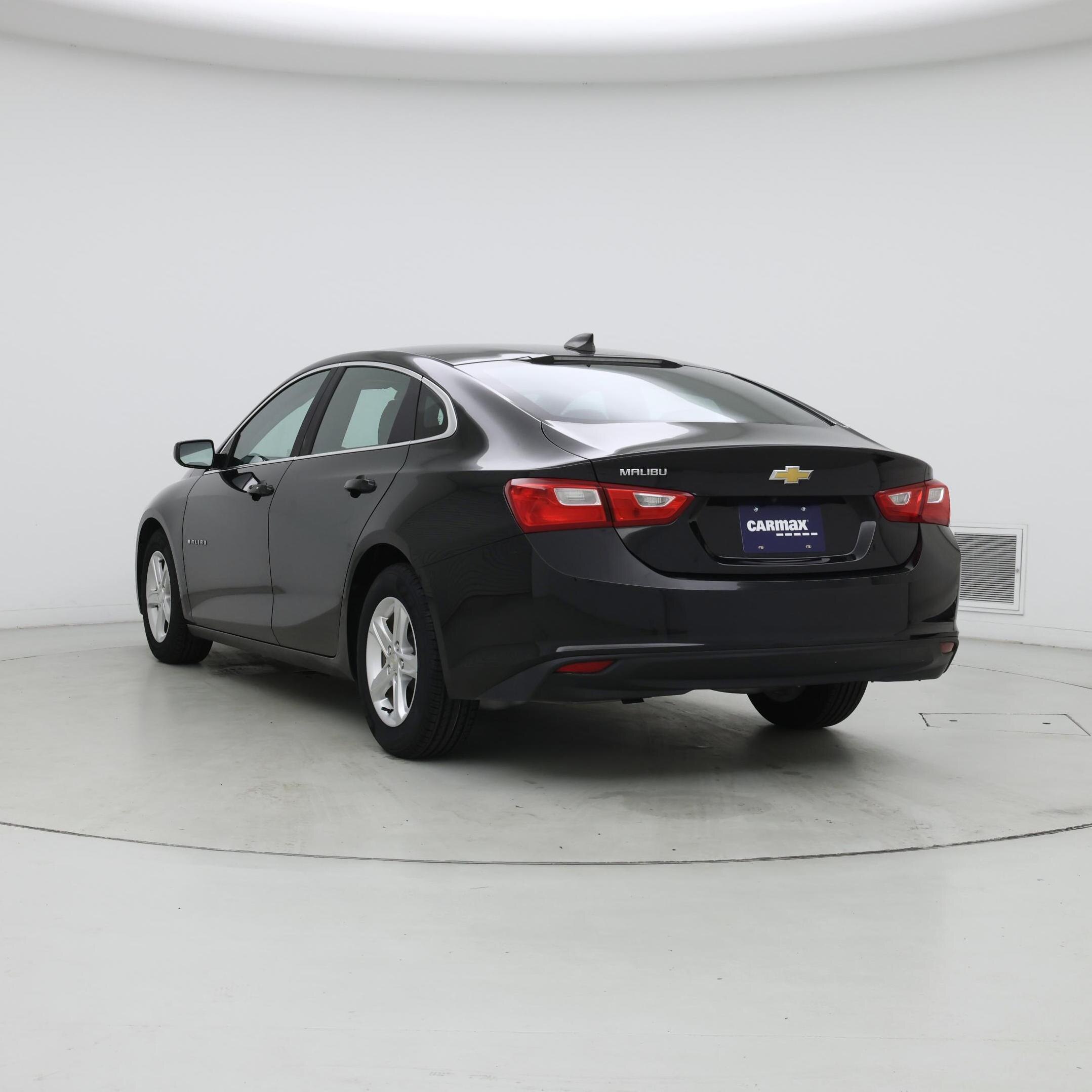 Thumbnail: 2020 Chevrolet Malibu - 2