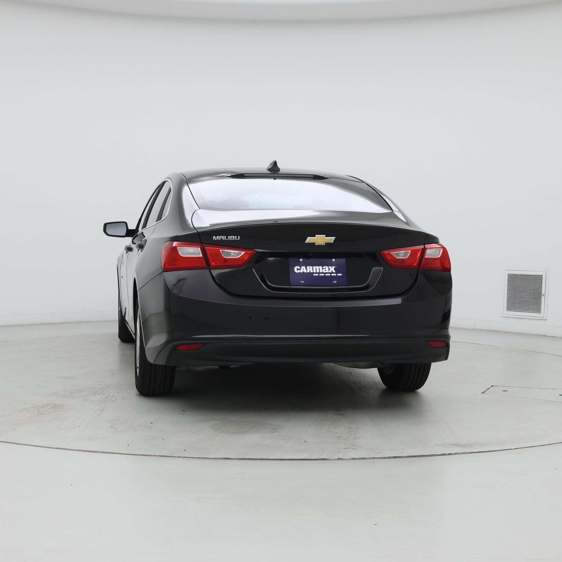 Thumbnail: 2020 Chevrolet Malibu - 6