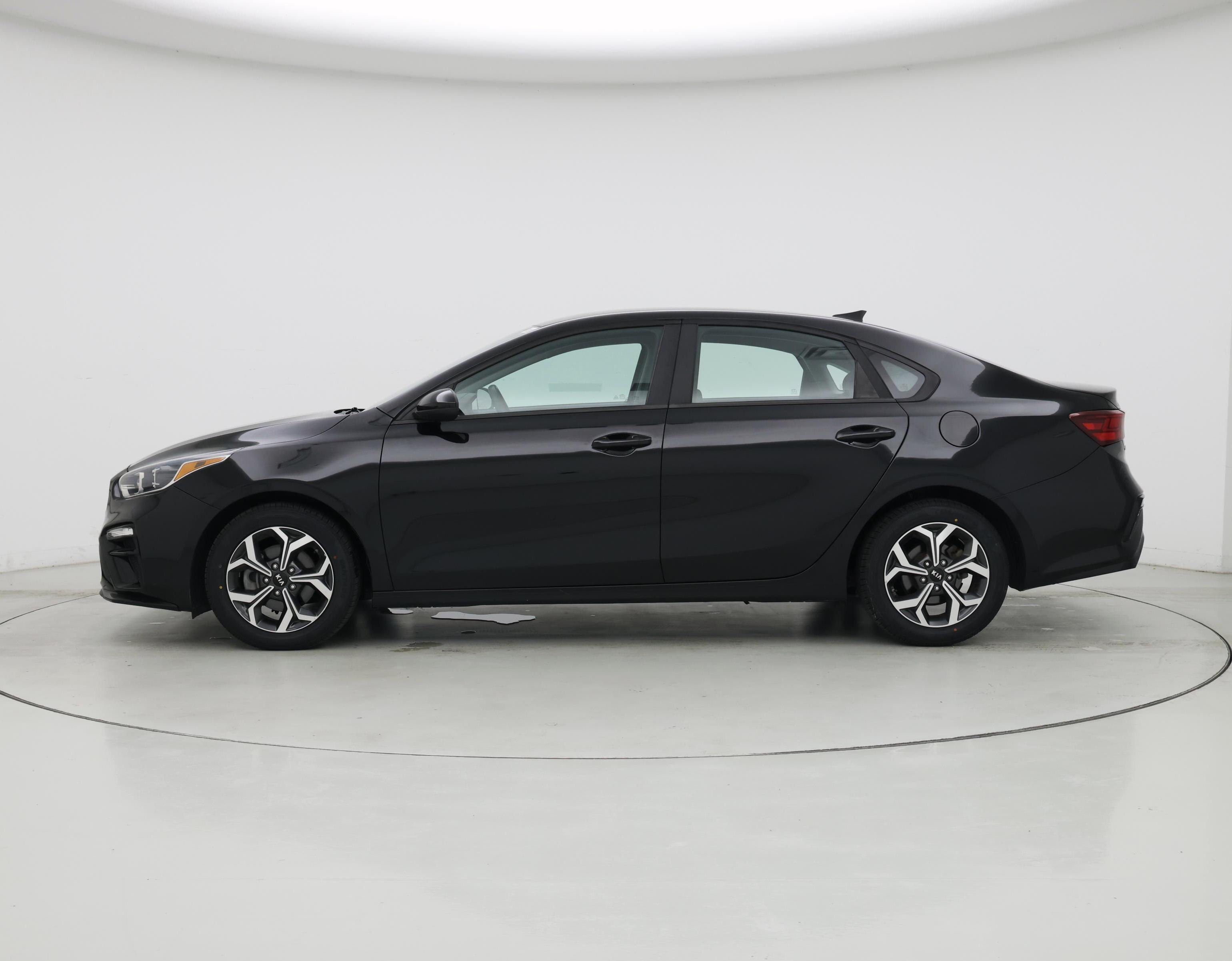 Thumbnail: 2019 Kia Forte - 3