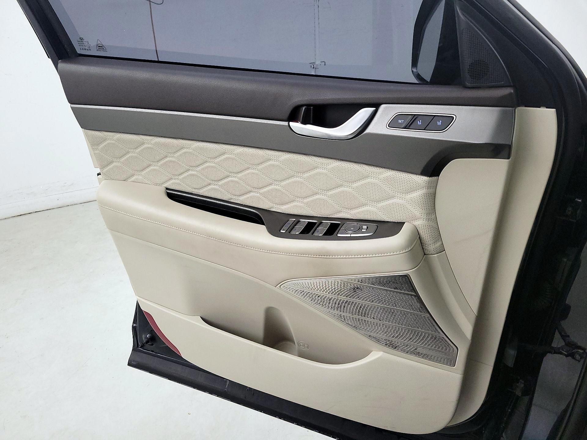 Thumbnail: 2020 Hyundai Palisade - 10