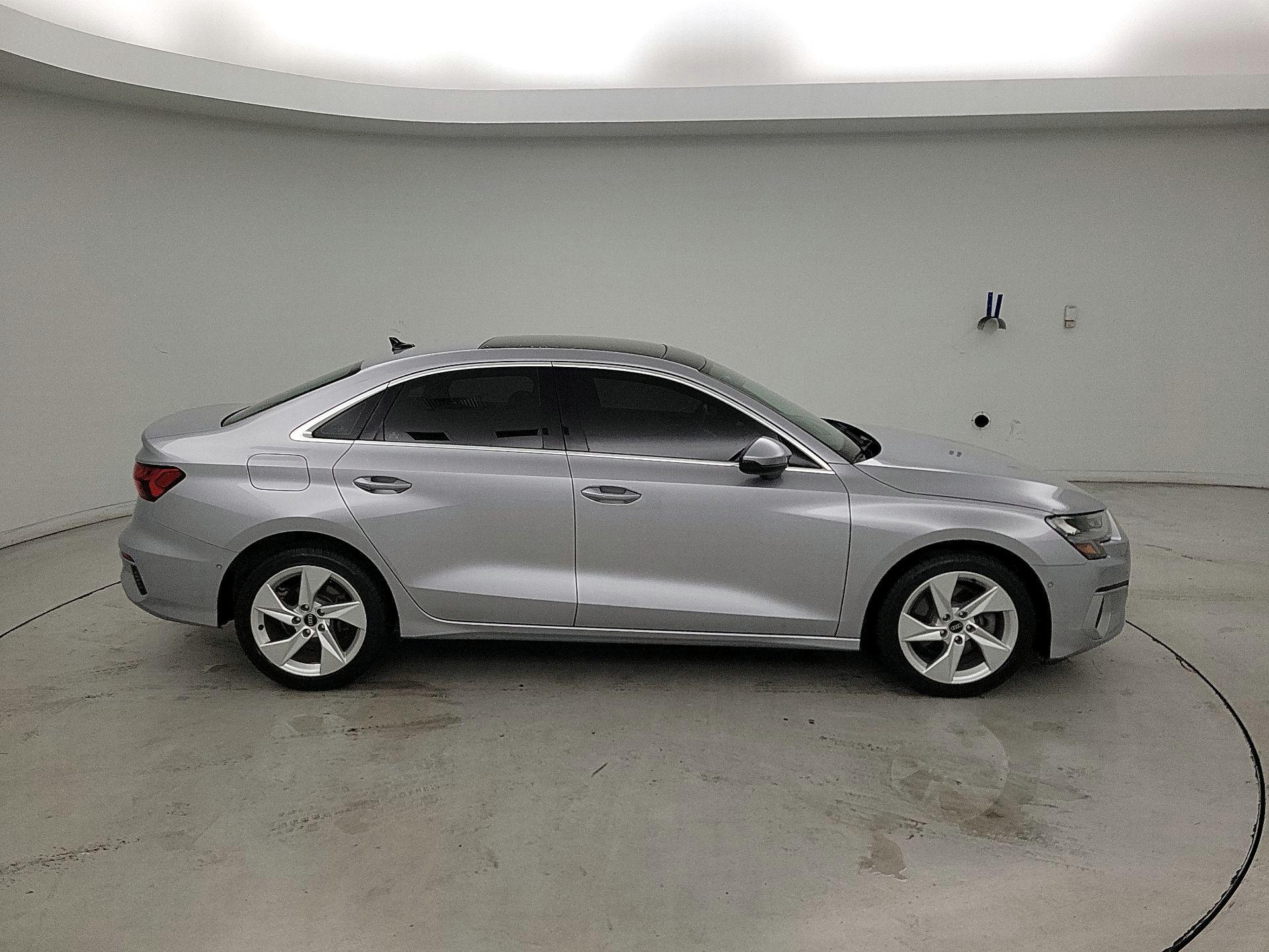 Thumbnail: 2022 Audi A3 - 4