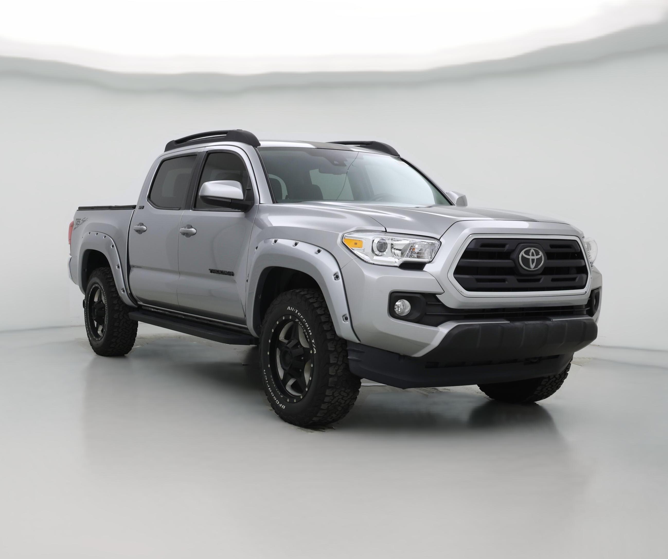 Thumbnail: 2018 Toyota Tacoma - 1