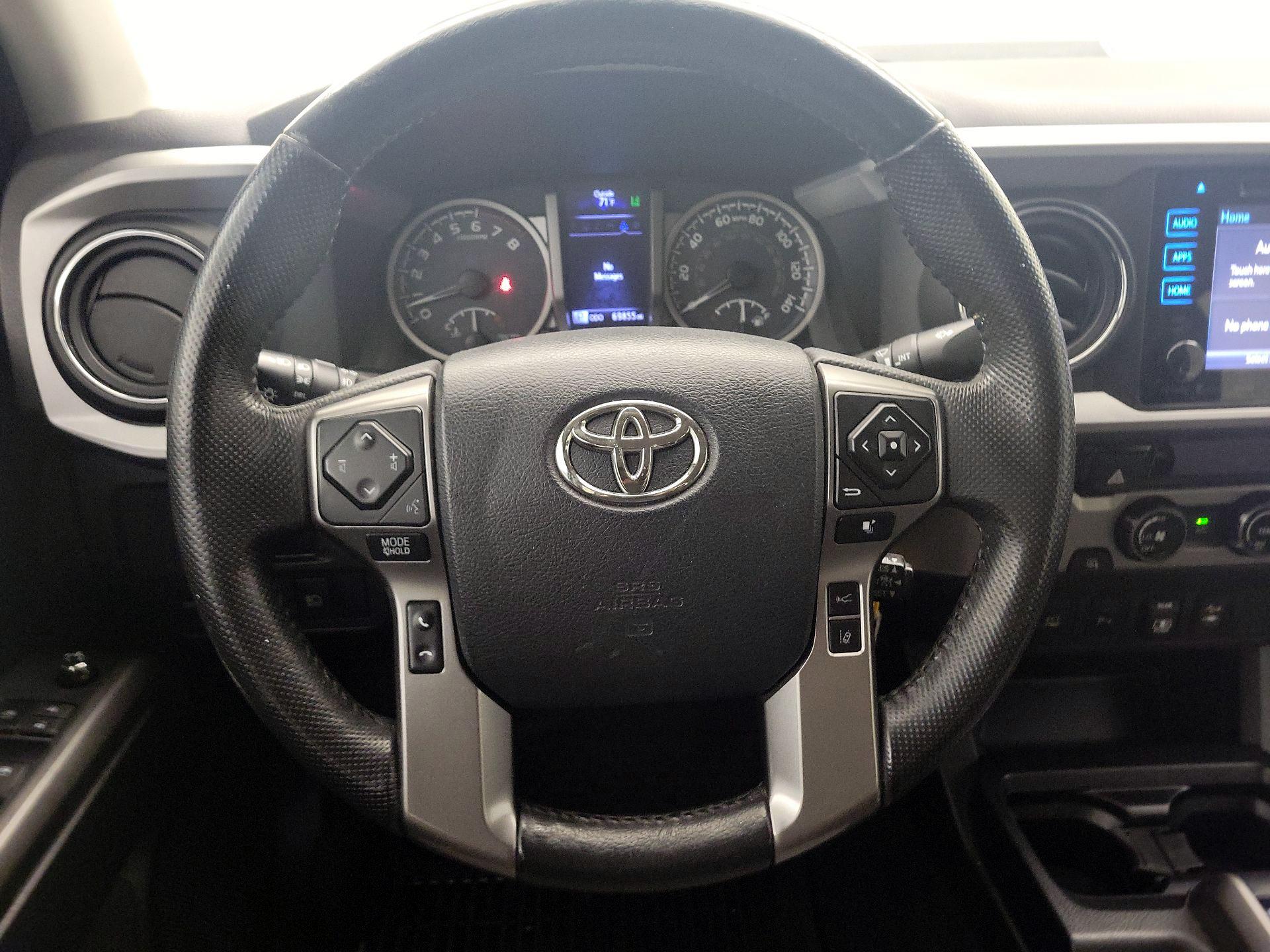 Thumbnail: 2018 Toyota Tacoma - 10