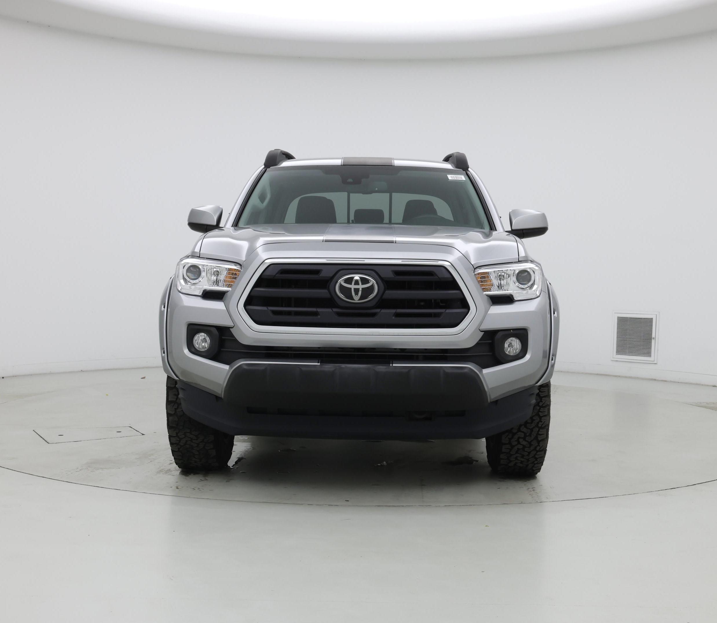 Thumbnail: 2018 Toyota Tacoma - 5